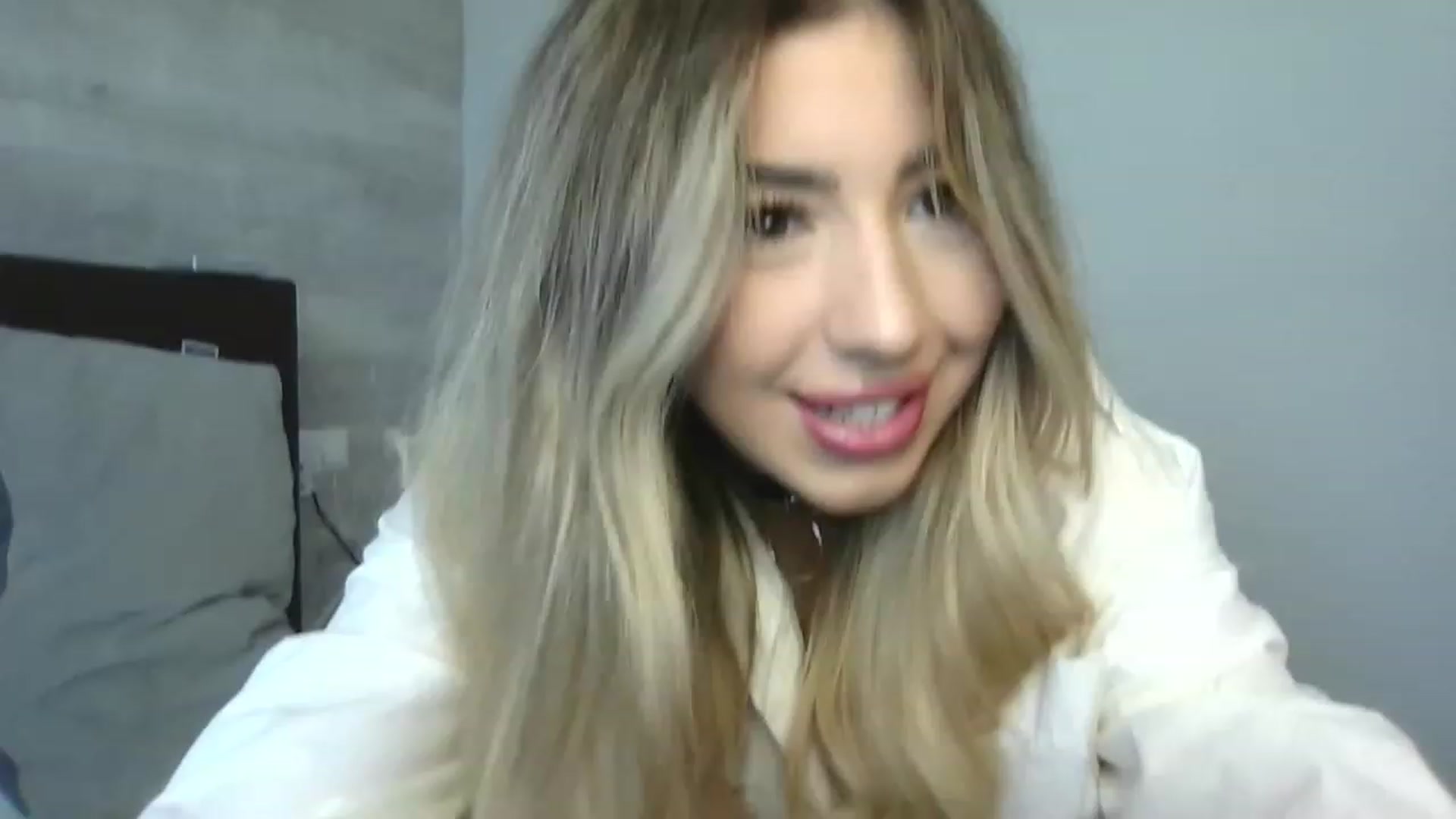 Gallery image thumbnail from SinfullKaty's myfreecams stream on, 10/31/2023, 10:23 image 10 of 20