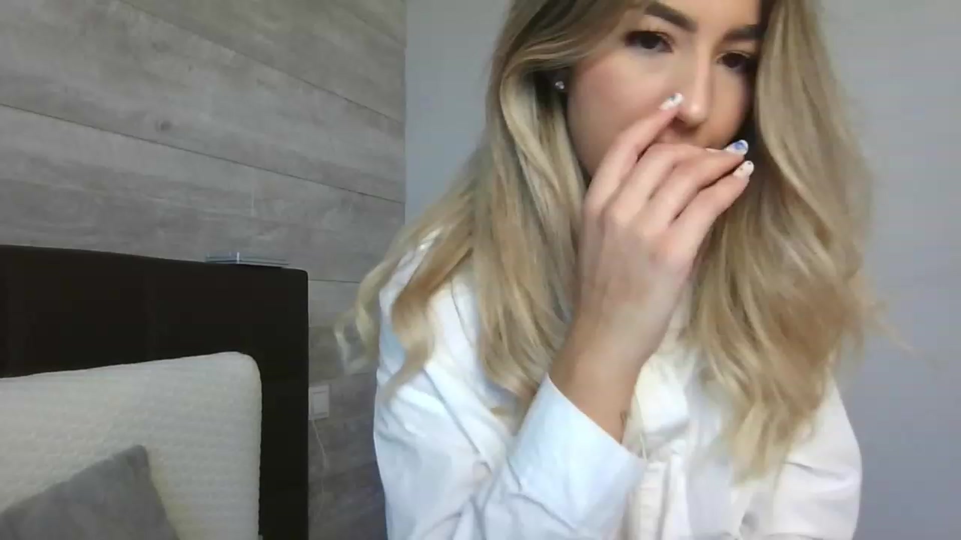 Gallery image thumbnail from SinfullKaty's myfreecams stream on, 10/31/2023, 11:41 image 7 of 20