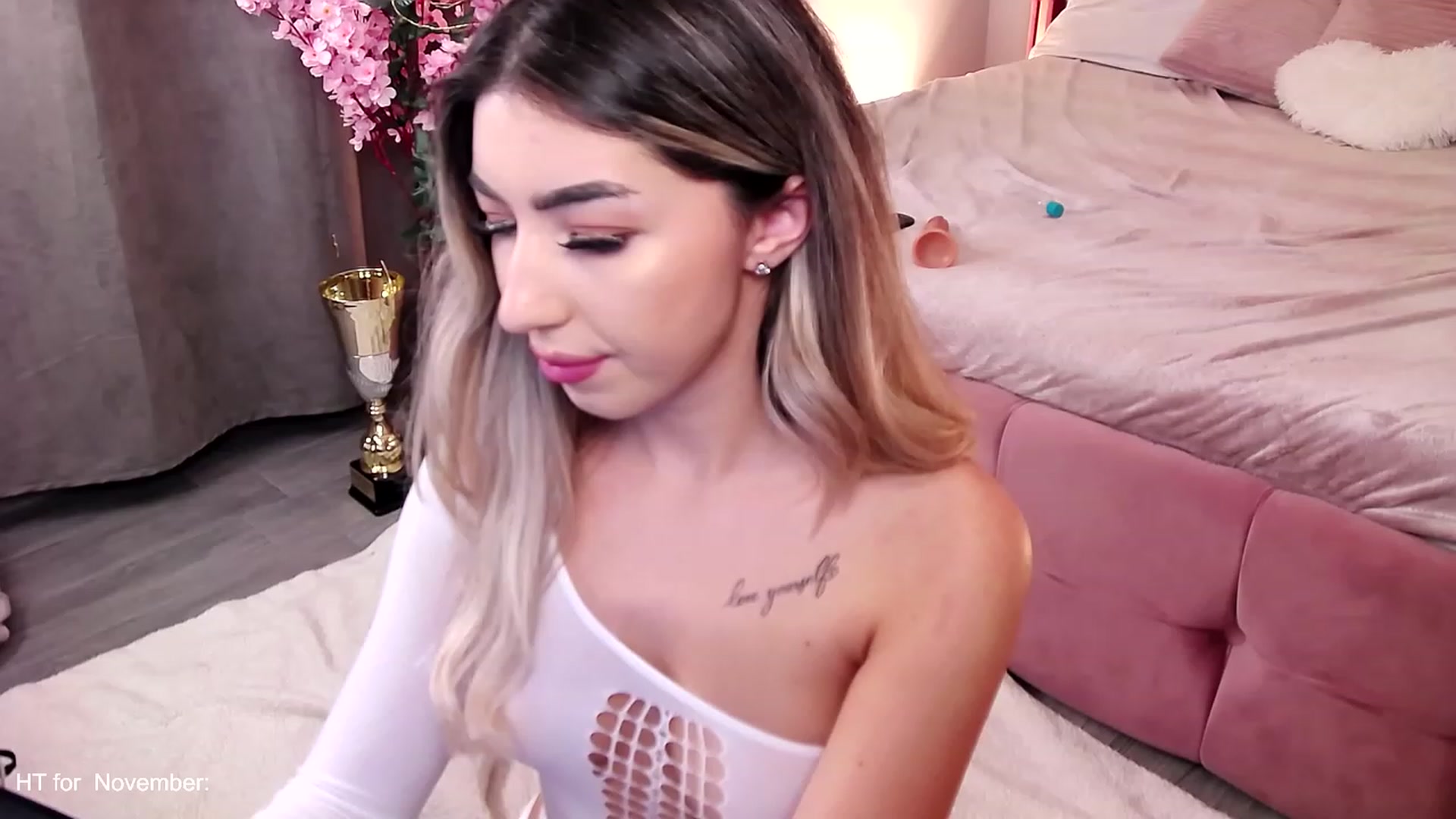 Gallery image thumbnail from SinfullKaty's myfreecams stream on, 11/03/2023, 12:09 image 16 of 20