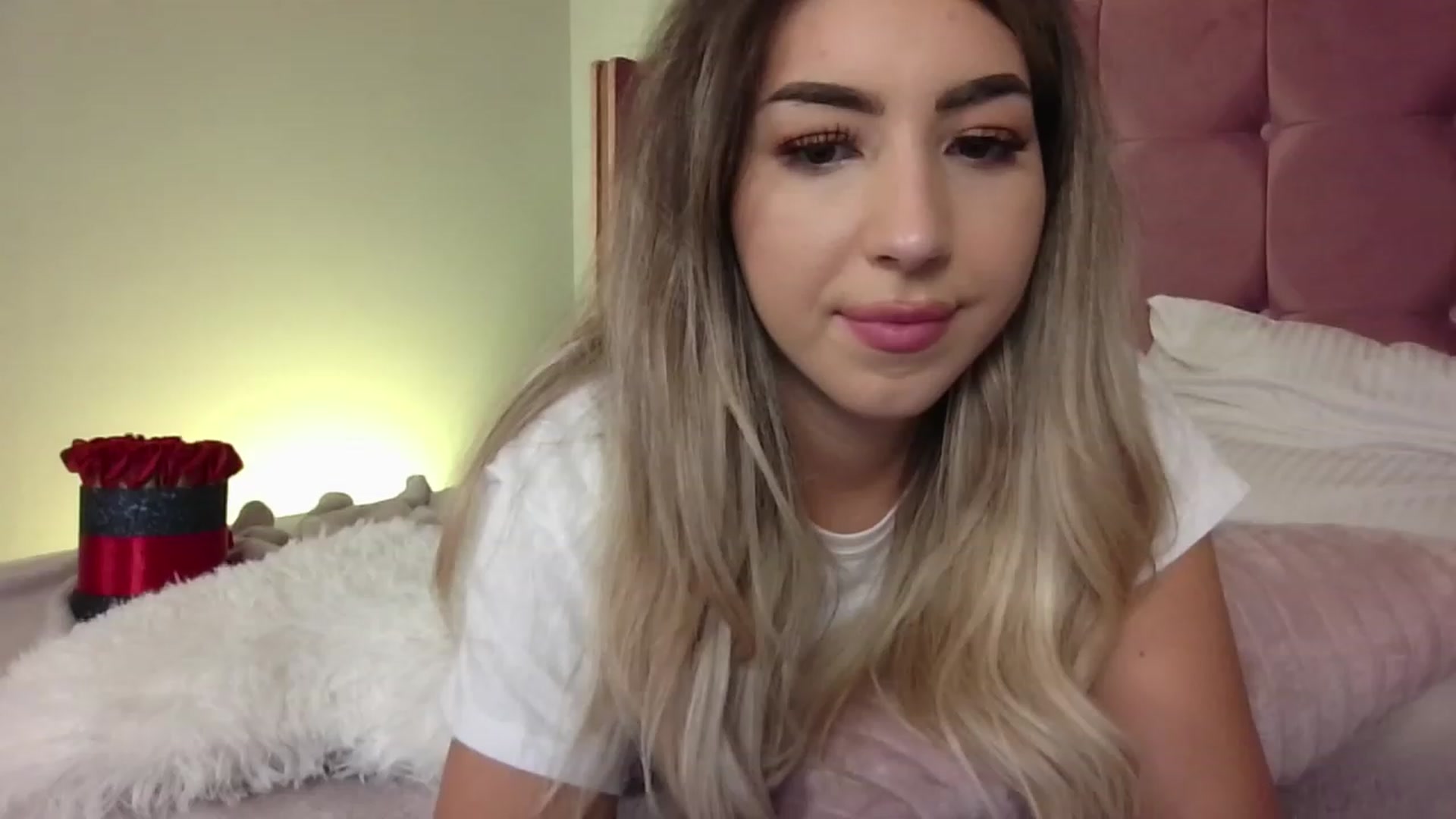 Gallery image thumbnail from SinfullKaty's myfreecams stream on, 11/03/2023, 23:03 image 3 of 20