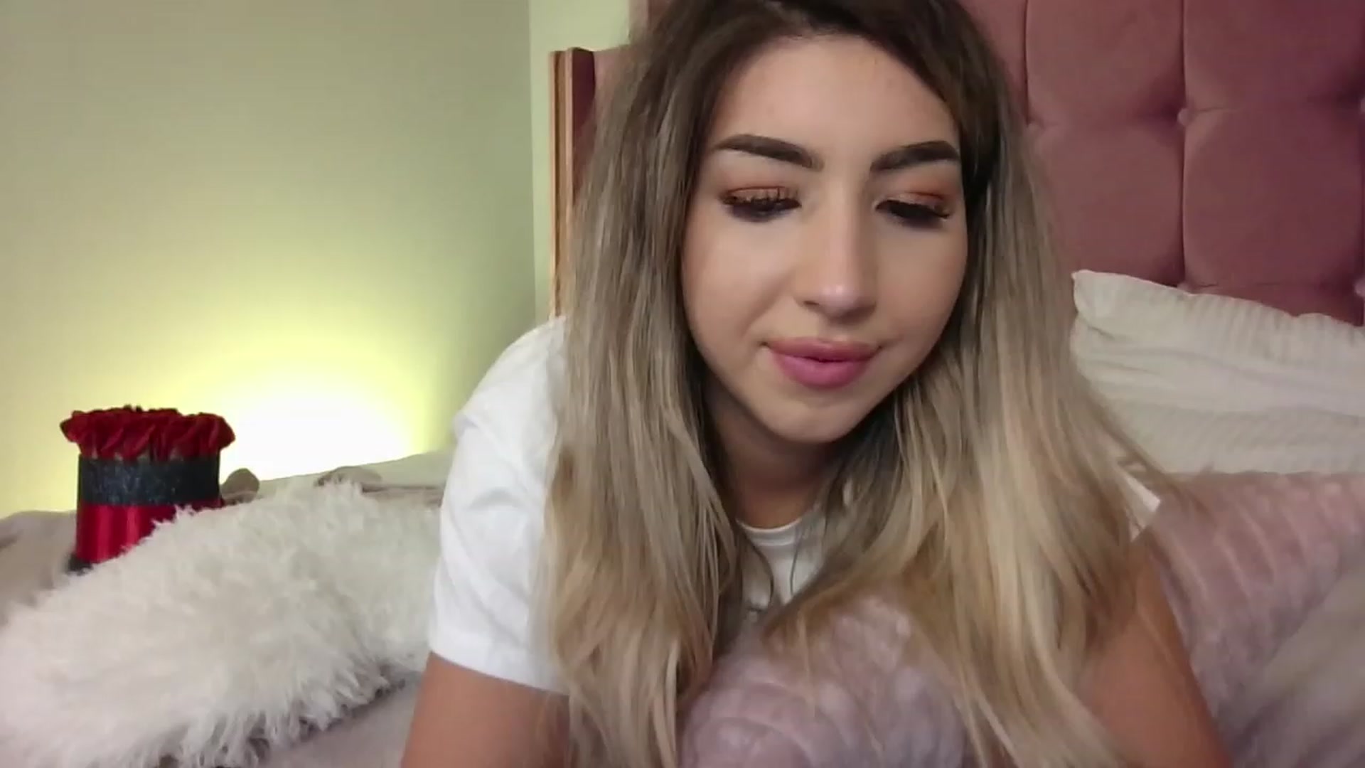 Gallery image thumbnail from SinfullKaty's myfreecams stream on, 11/03/2023, 23:03 image 5 of 20
