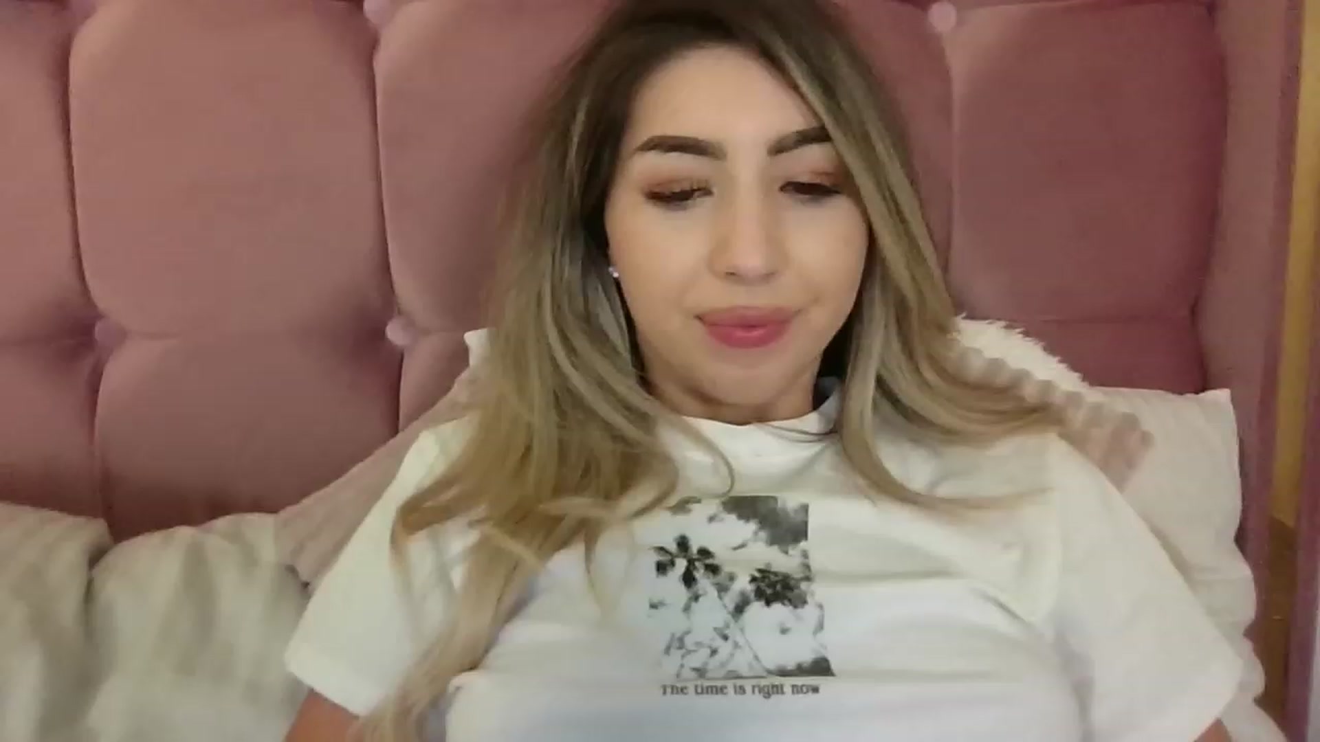 Gallery image thumbnail from SinfullKaty's myfreecams stream on, 11/03/2023, 23:03 image 20 of 20