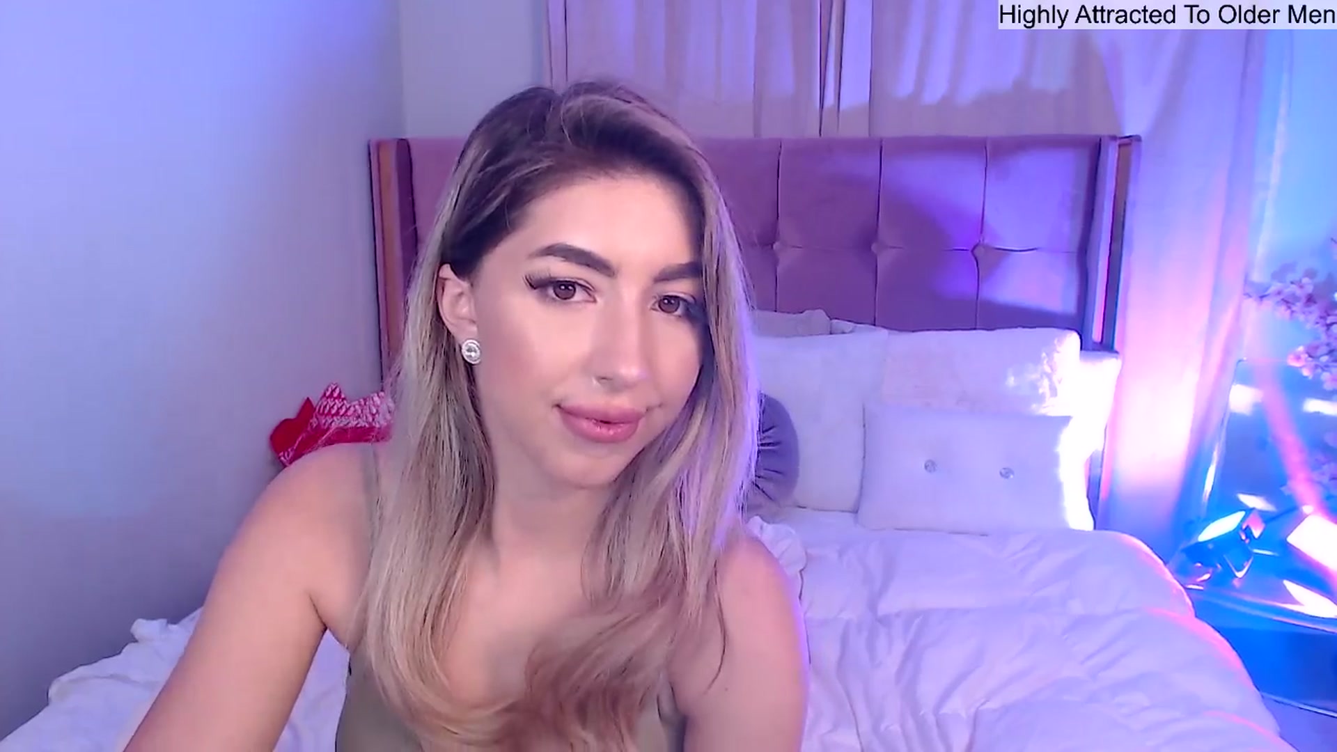 Gallery image thumbnail from SinfullKaty's myfreecams stream on, 04/08/2024, 21:49 image 12 of 20