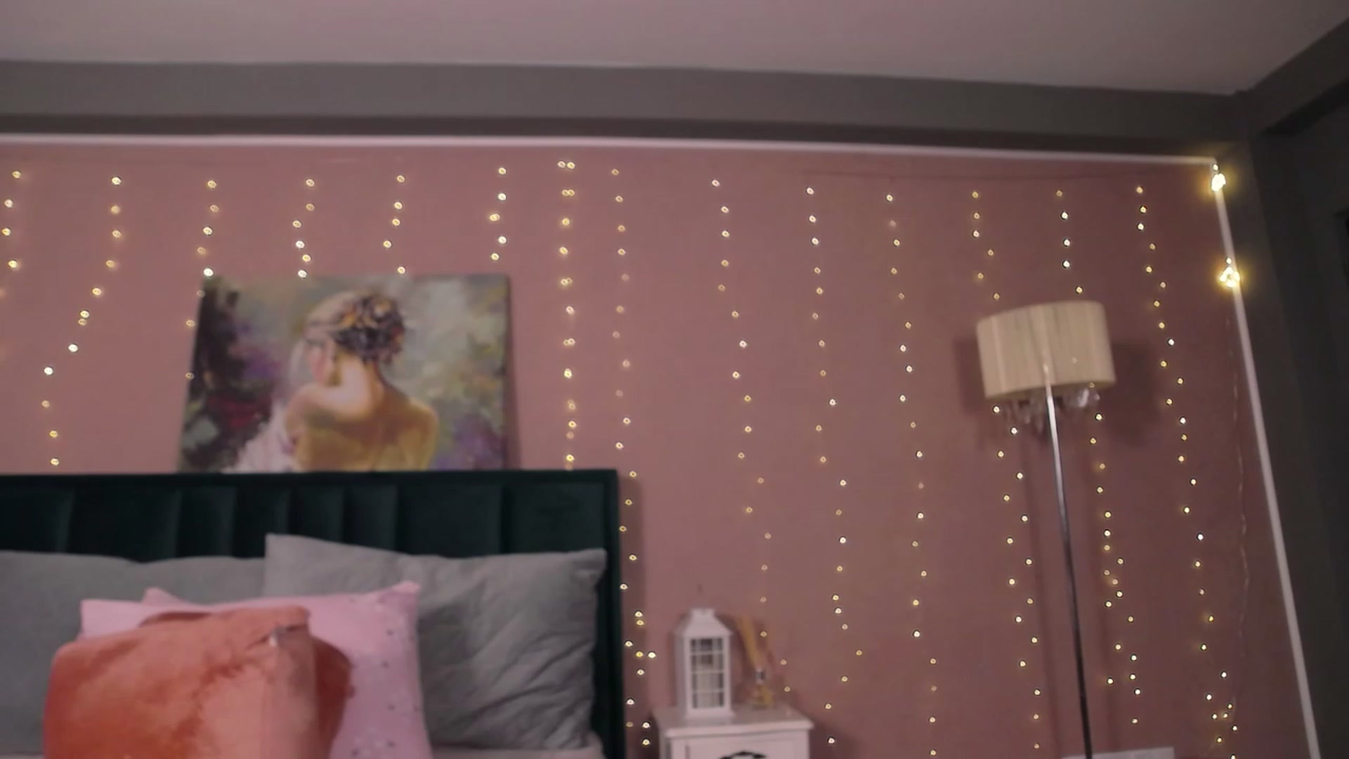 Gallery image thumbnail from SinfullSecret's myfreecams stream on, 02/27/2023, 14:18 image 13 of 20