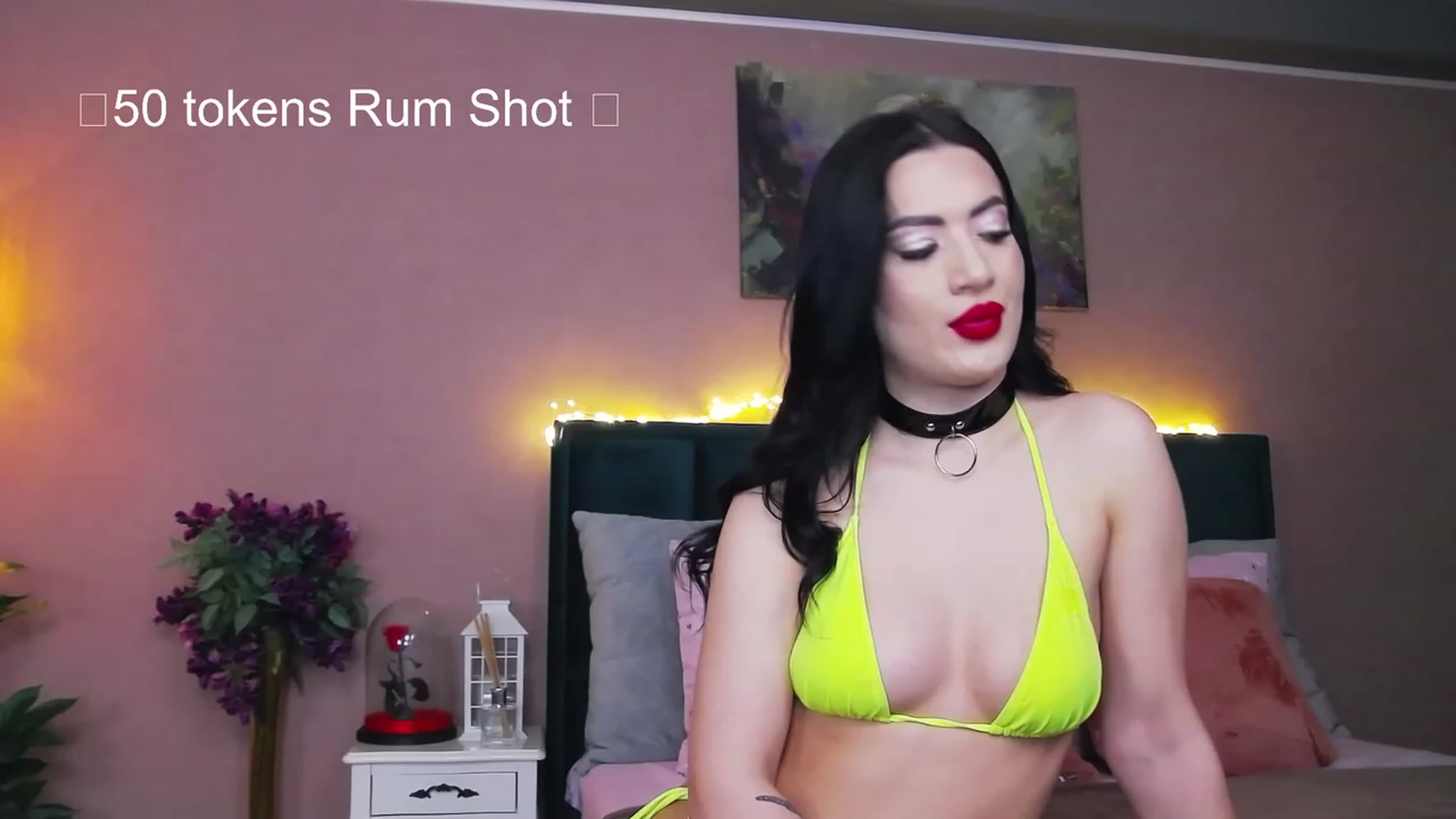 Gallery image thumbnail from SinfullSecret's myfreecams stream on, 04/18/2023, 11:09 image 2 of 20