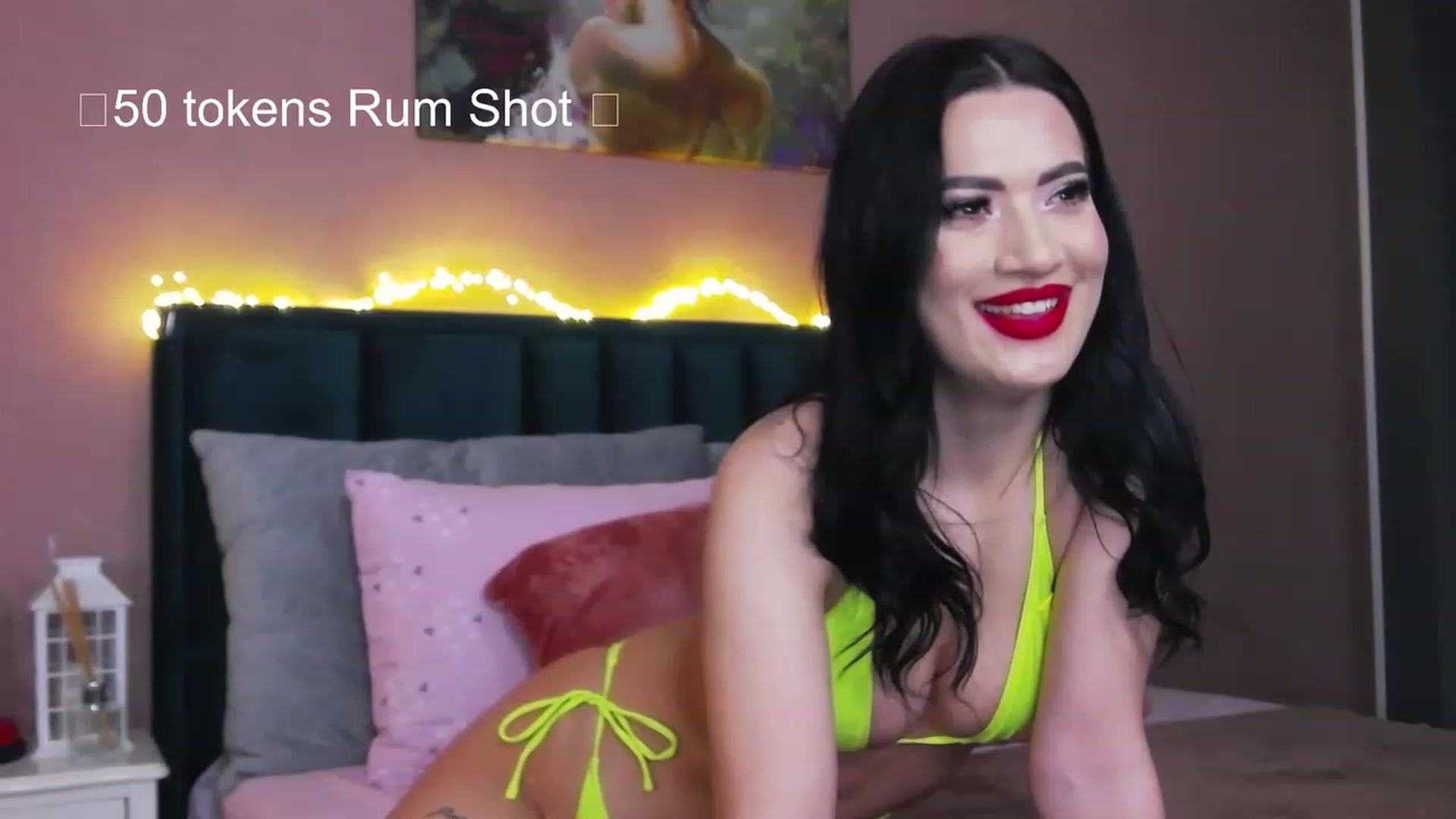 Gallery image thumbnail from SinfullSecret's myfreecams stream on, 04/18/2023, 11:09 image 15 of 20
