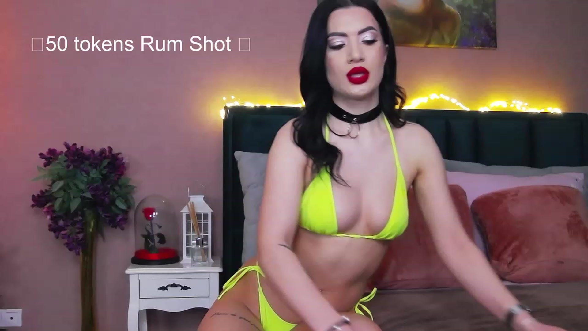 Gallery image thumbnail from SinfullSecret's myfreecams stream on, 04/18/2023, 11:09 image 4 of 20