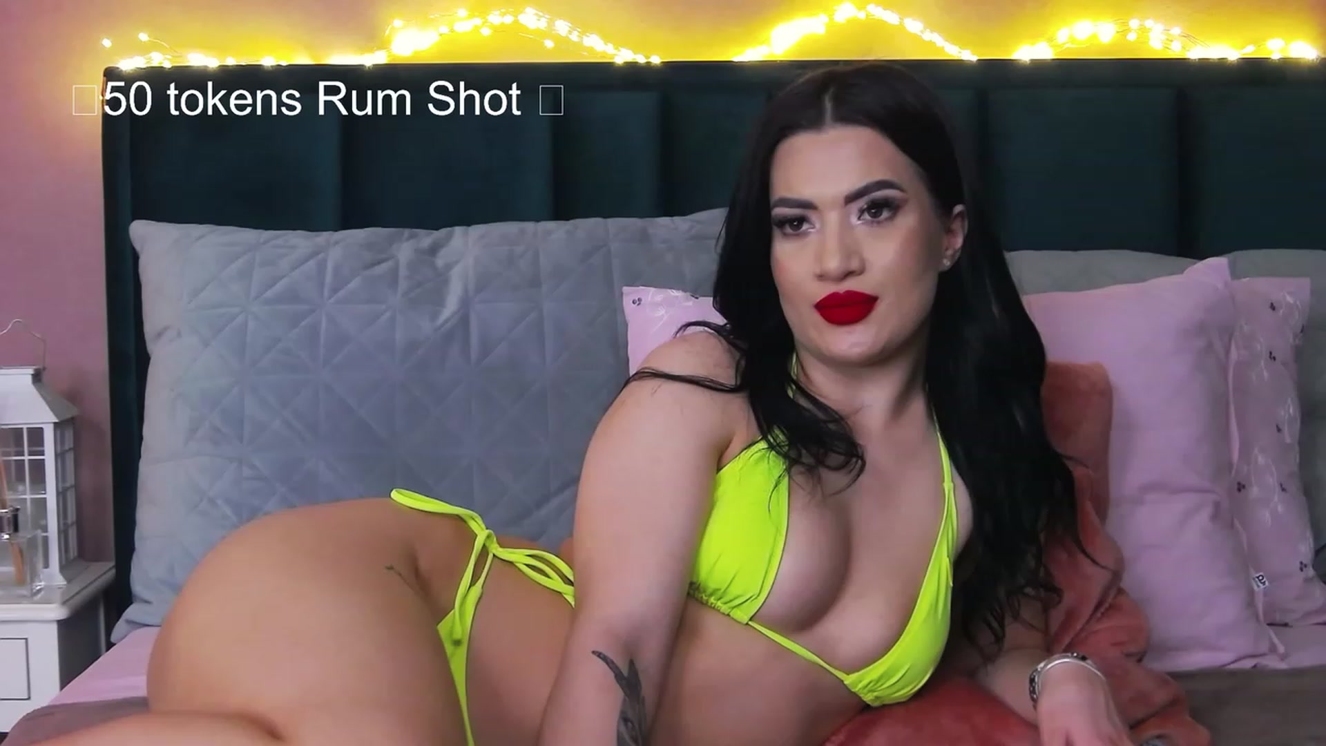 Gallery image thumbnail from SinfullSecret's myfreecams stream on, 04/18/2023, 12:33 image 8 of 20