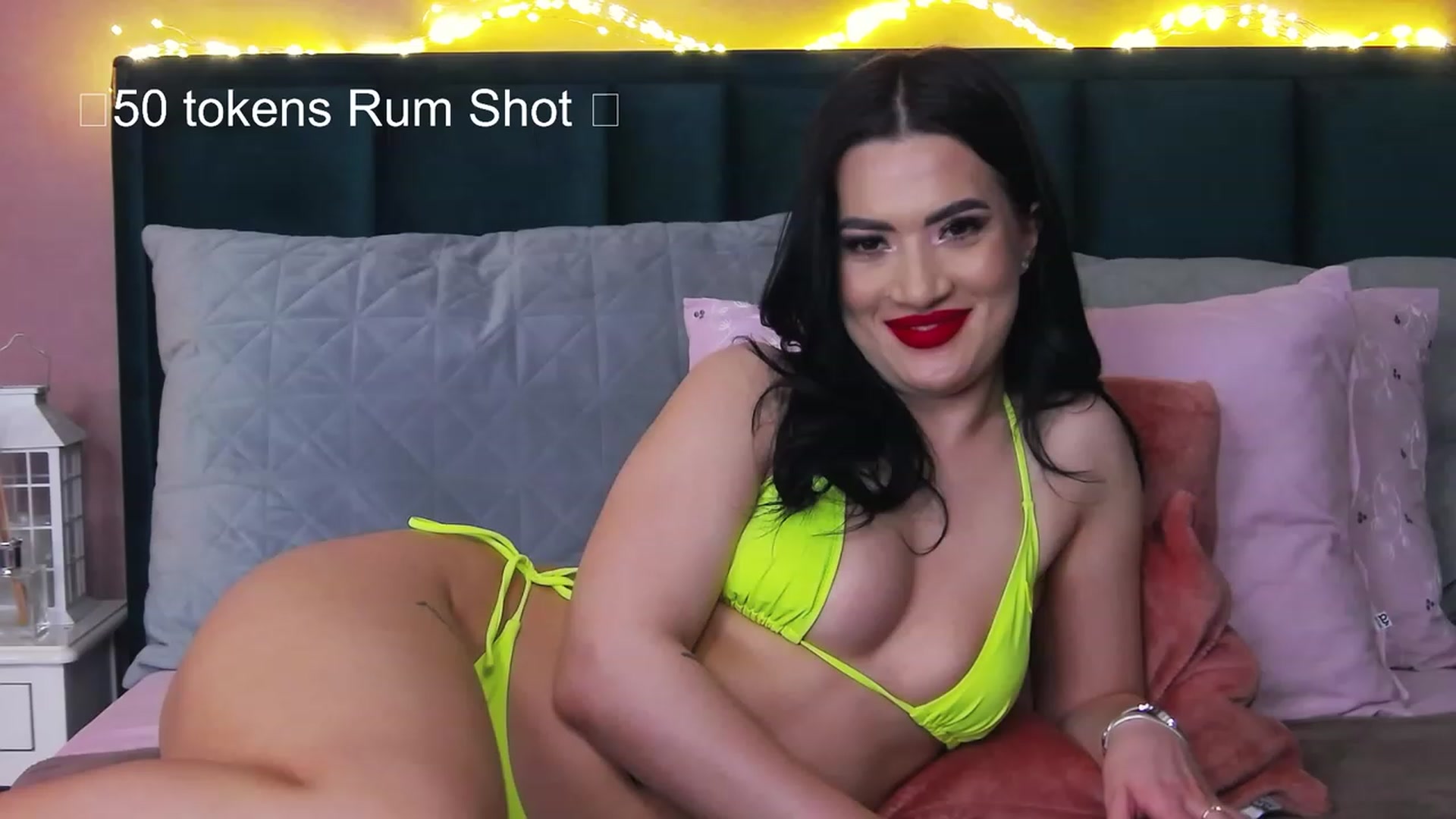 Gallery image thumbnail from SinfullSecret's myfreecams stream on, 04/18/2023, 12:33 image 7 of 20