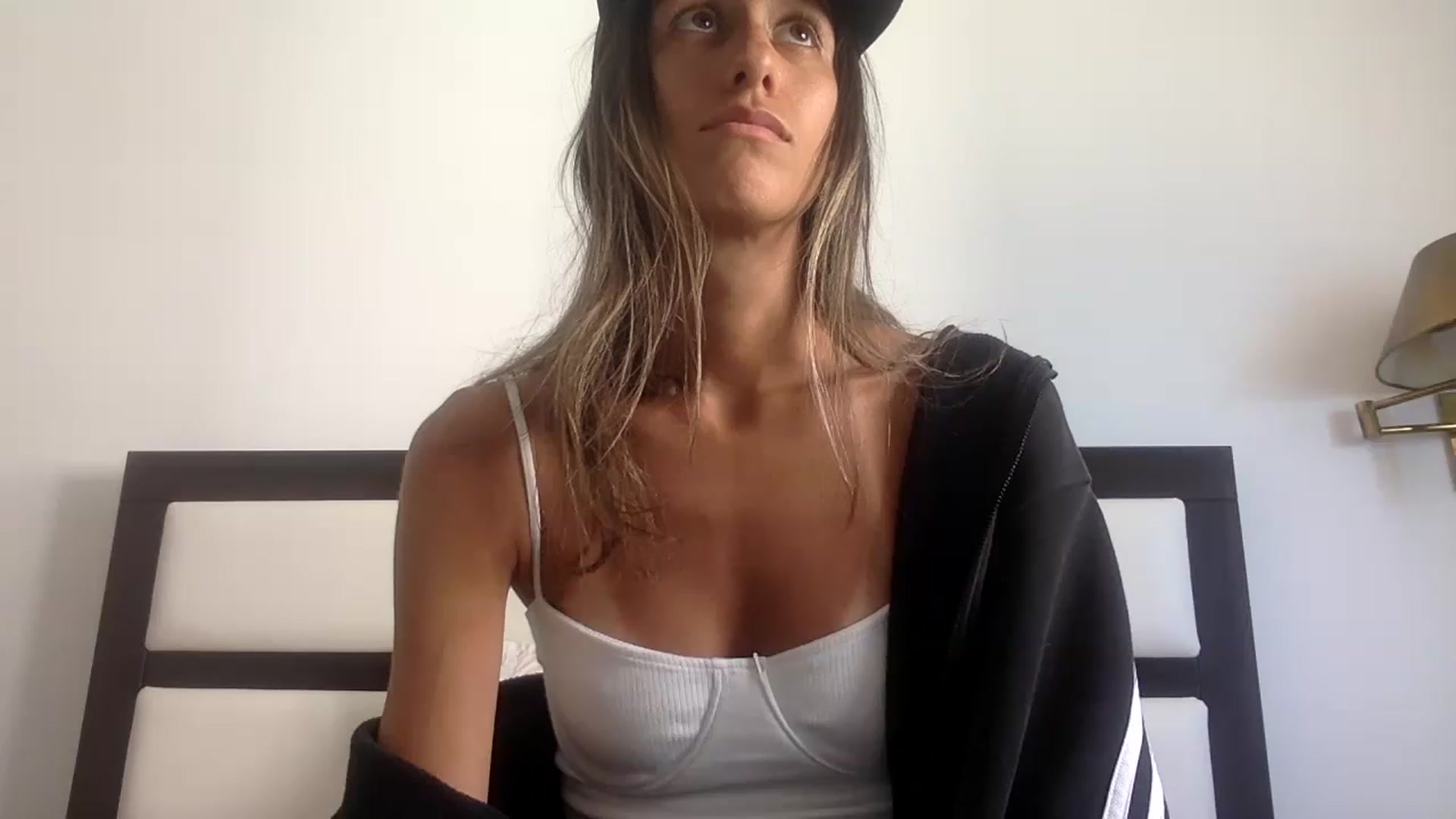 Gallery image thumbnail from Sinfuly_Sweet's myfreecams stream on, 01/16/2023, 19:25 image 3 of 20
