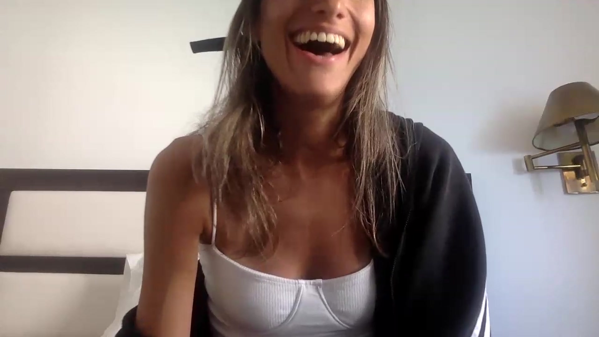 Gallery image thumbnail from Sinfuly_Sweet's myfreecams stream on, 01/16/2023, 20:56 image 18 of 20
