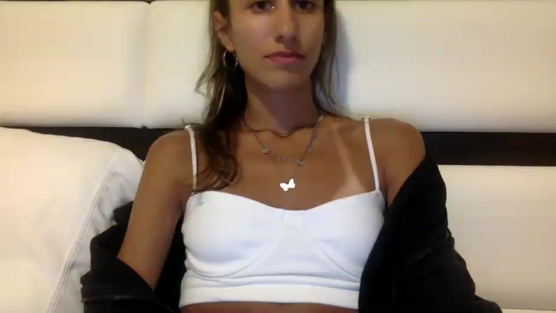 Gallery image thumbnail from Sinfuly_Sweet's myfreecams stream on, 01/17/2023, 01:00 image 19 of 20