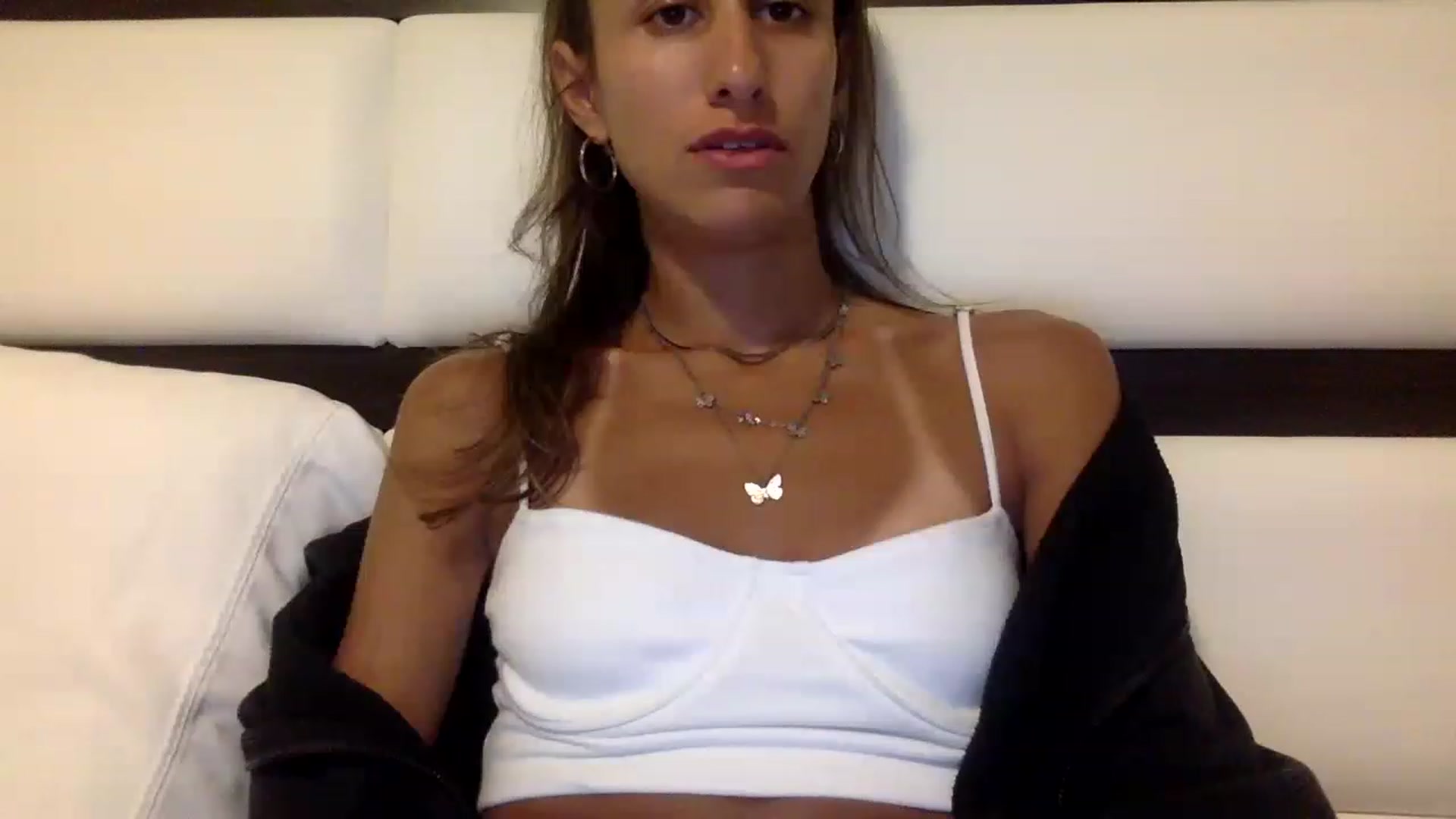 Gallery image thumbnail from Sinfuly_Sweet's myfreecams stream on, 01/17/2023, 01:00 image 6 of 20