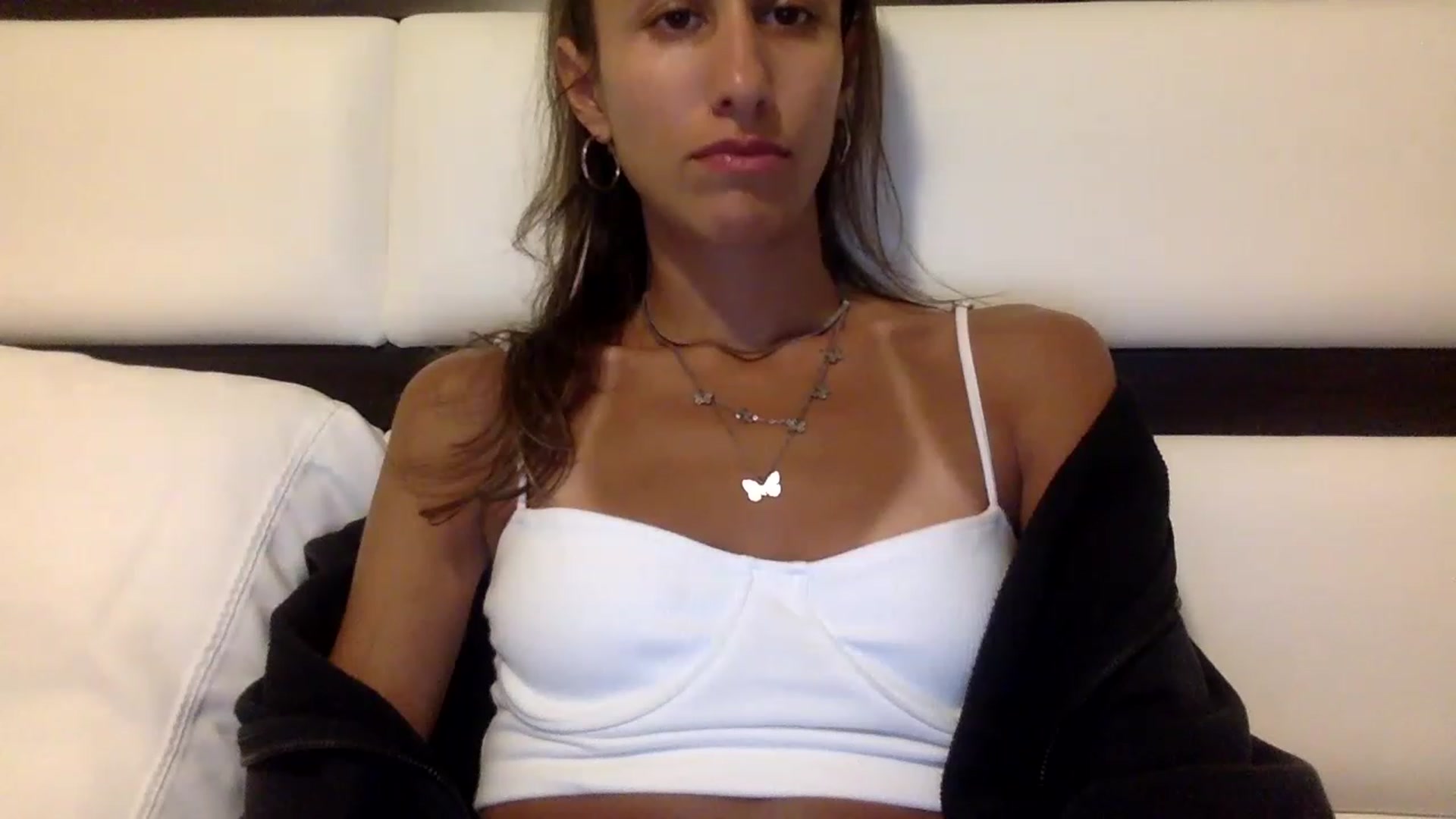Gallery image thumbnail from Sinfuly_Sweet's myfreecams stream on, 01/17/2023, 01:00 image 5 of 20