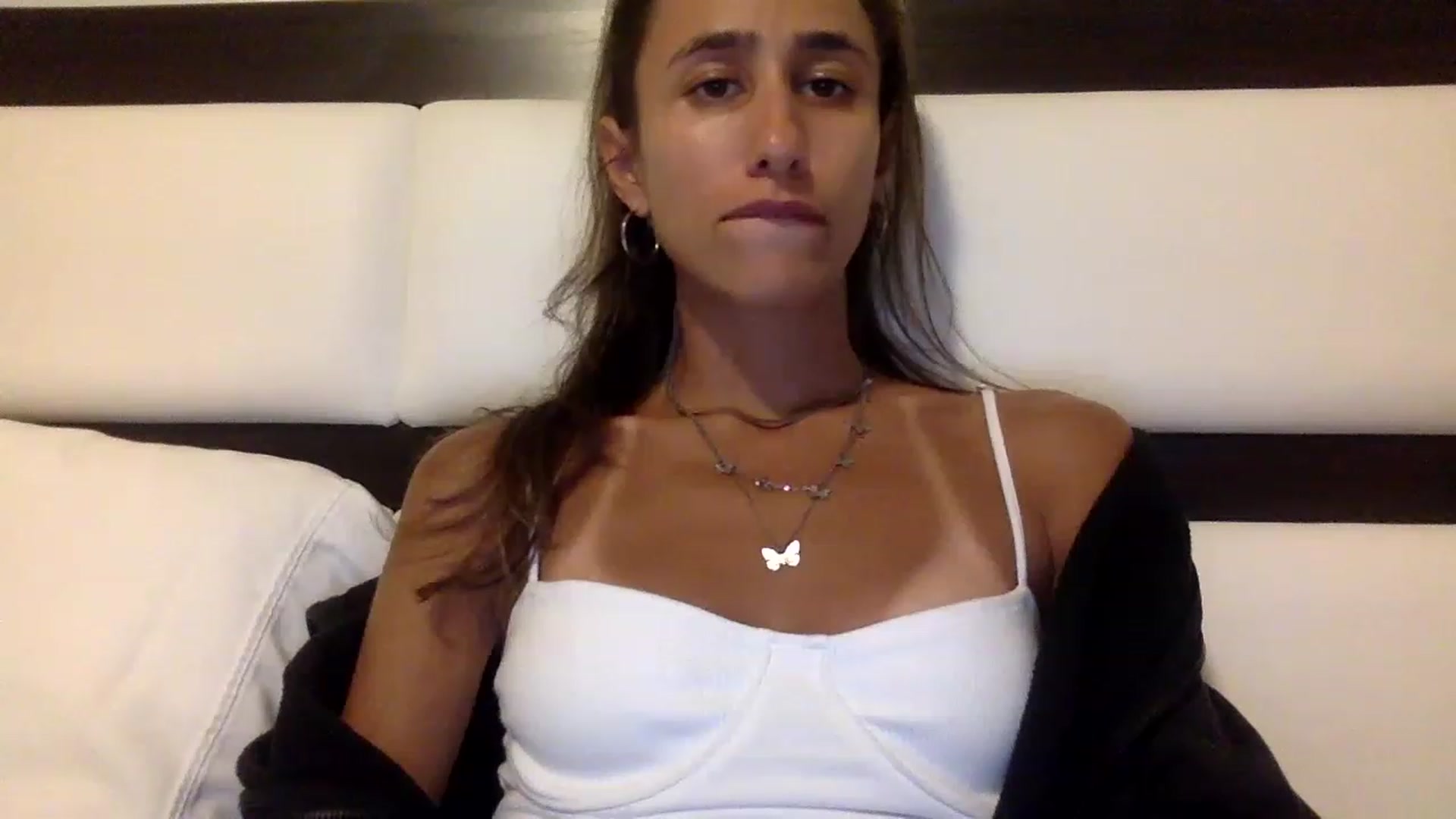 Gallery image thumbnail from Sinfuly_Sweet's myfreecams stream on, 01/17/2023, 01:00 image 2 of 20