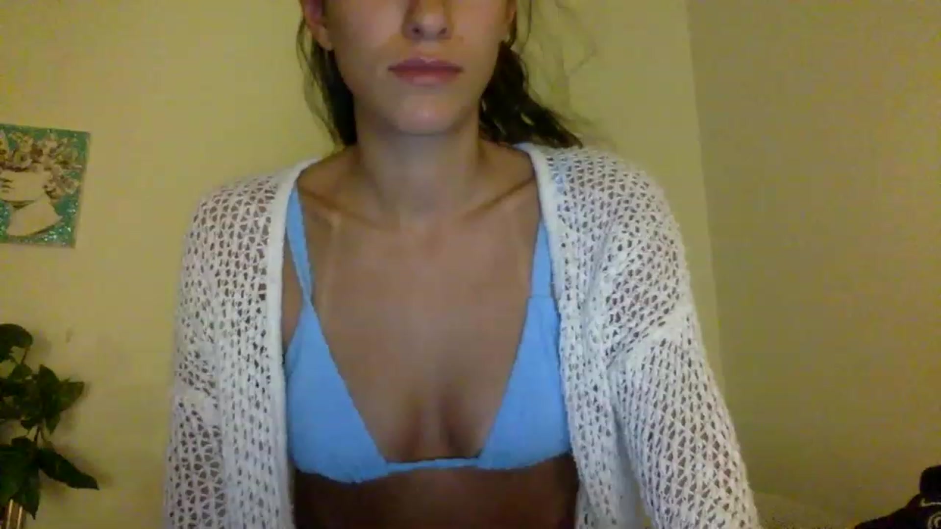 Gallery image thumbnail from Sinfuly_Sweet's myfreecams stream on, 02/24/2023, 08:14 image 17 of 20