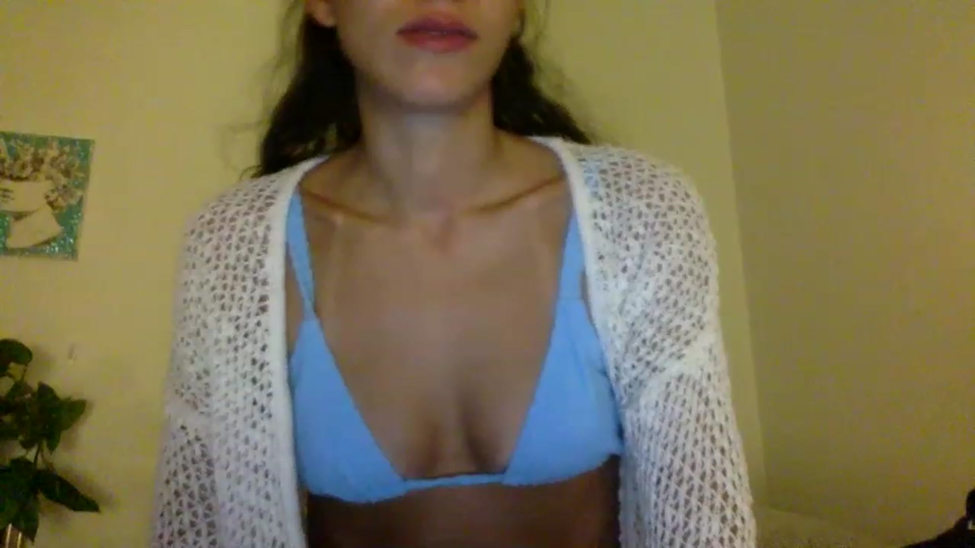 Gallery image thumbnail from Sinfuly_Sweet's myfreecams stream on, 02/24/2023, 08:14 image 15 of 20