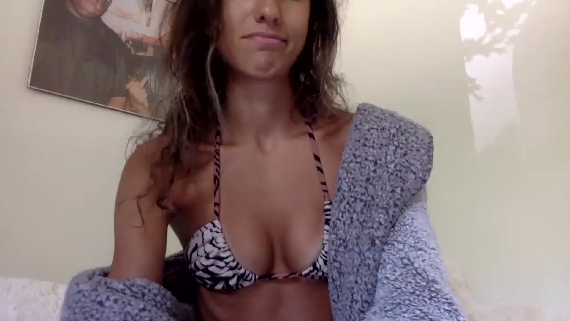 Gallery image thumbnail from Sinfuly_Sweet's myfreecams stream on, 07/16/2023, 20:00 image 4 of 20