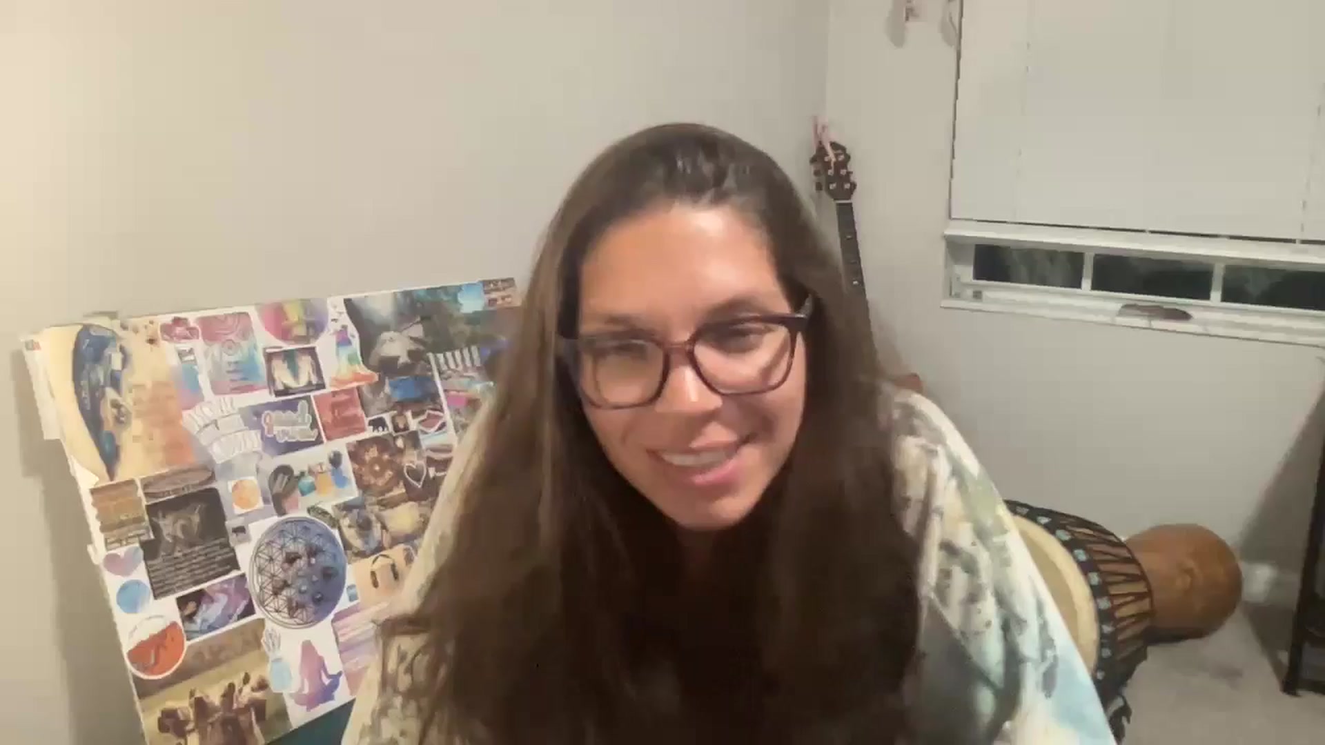Gallery image thumbnail from SingingSmiles's myfreecams stream on, 06/23/2024, 02:06 image 12 of 20