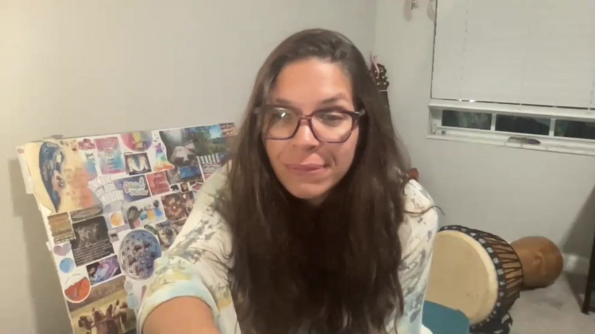 Gallery image thumbnail from SingingSmiles's myfreecams stream on, 06/23/2024, 02:06 image 11 of 20
