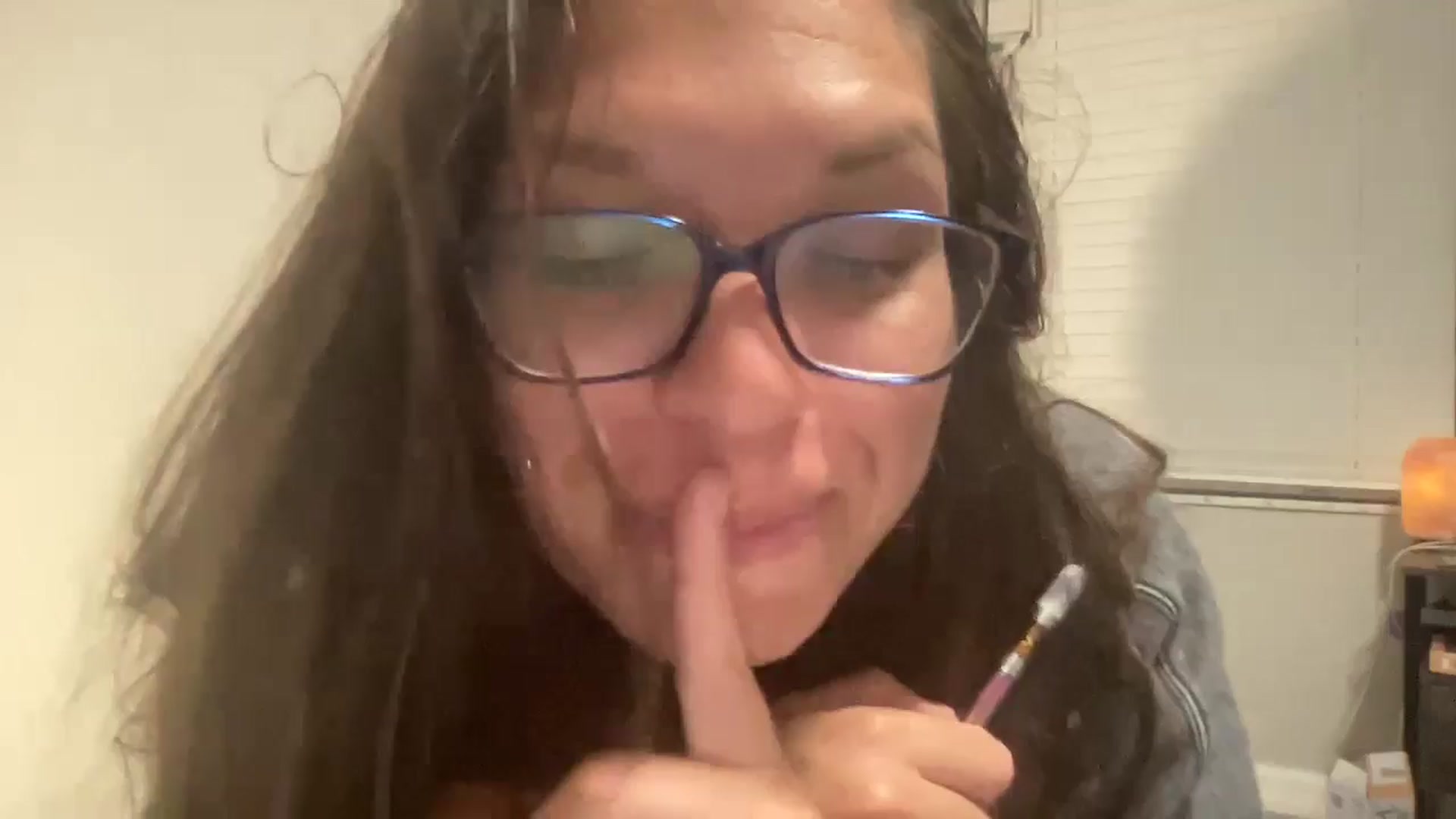 Gallery image thumbnail from SingingSmiles's myfreecams stream on, 07/15/2024, 06:43 image 6 of 20