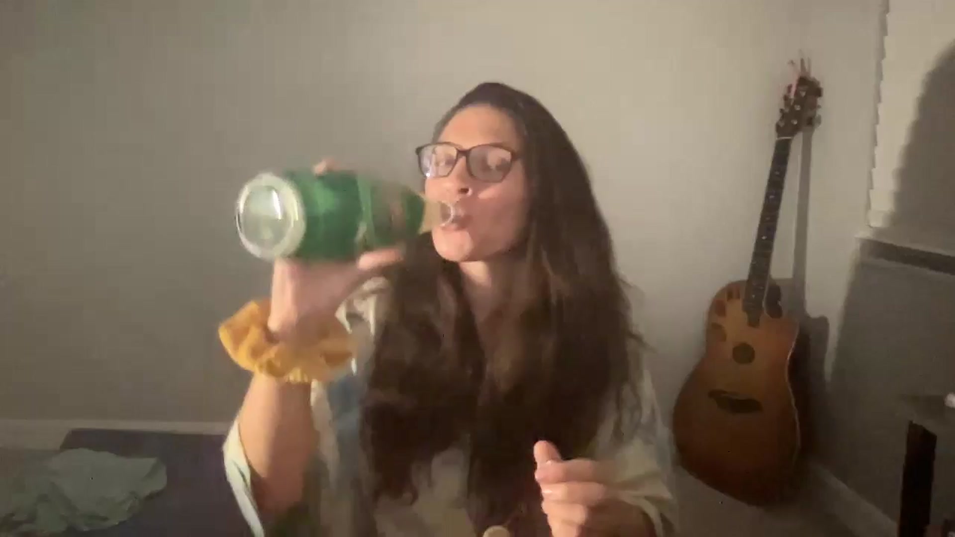 Gallery image thumbnail from SingingSmiles's myfreecams stream on, 07/15/2024, 06:54 image 3 of 20