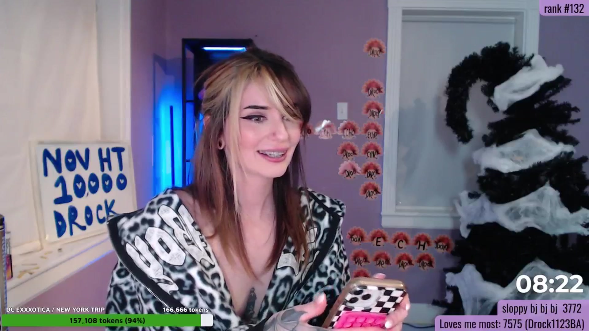 Gallery image thumbnail from Singl3Milf's myfreecams stream on, 11/11/2025, 04:07 image 14 of 20