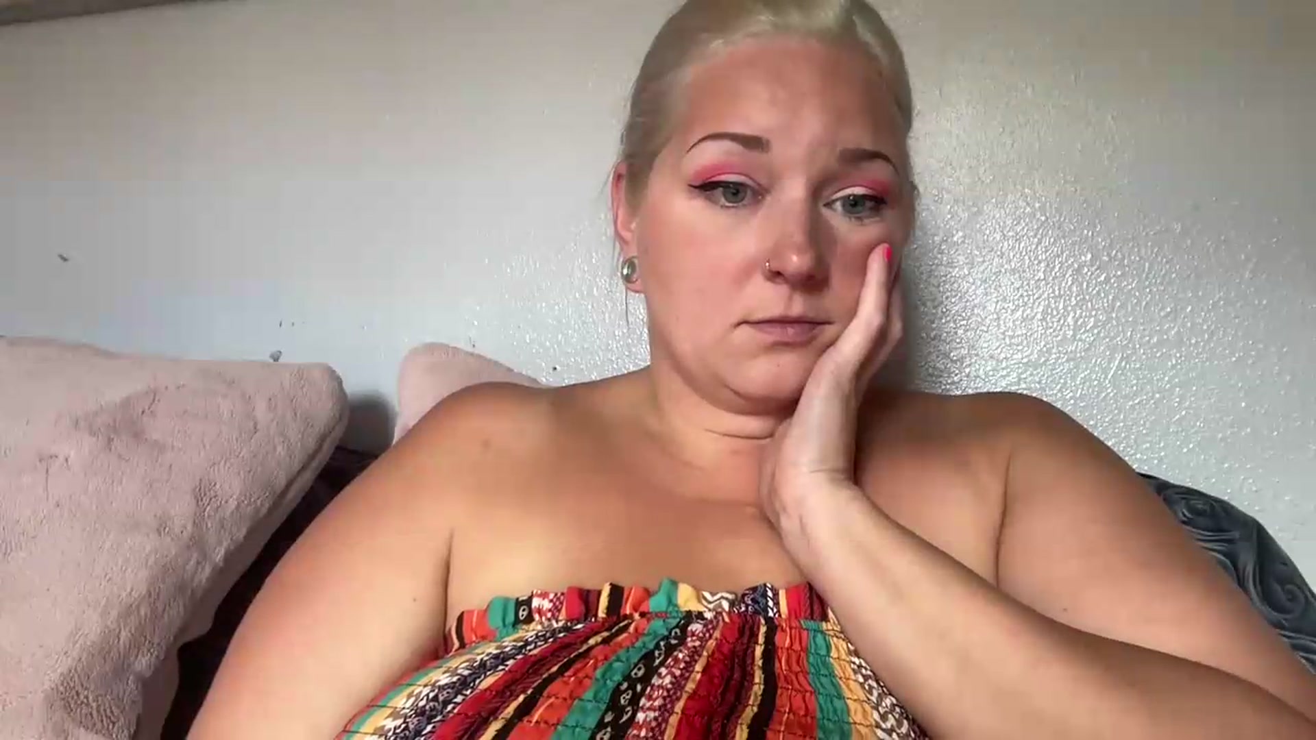 Gallery image thumbnail from Singlesexymom's myfreecams stream on, 06/09/2026, 18:59 image 15 of 20