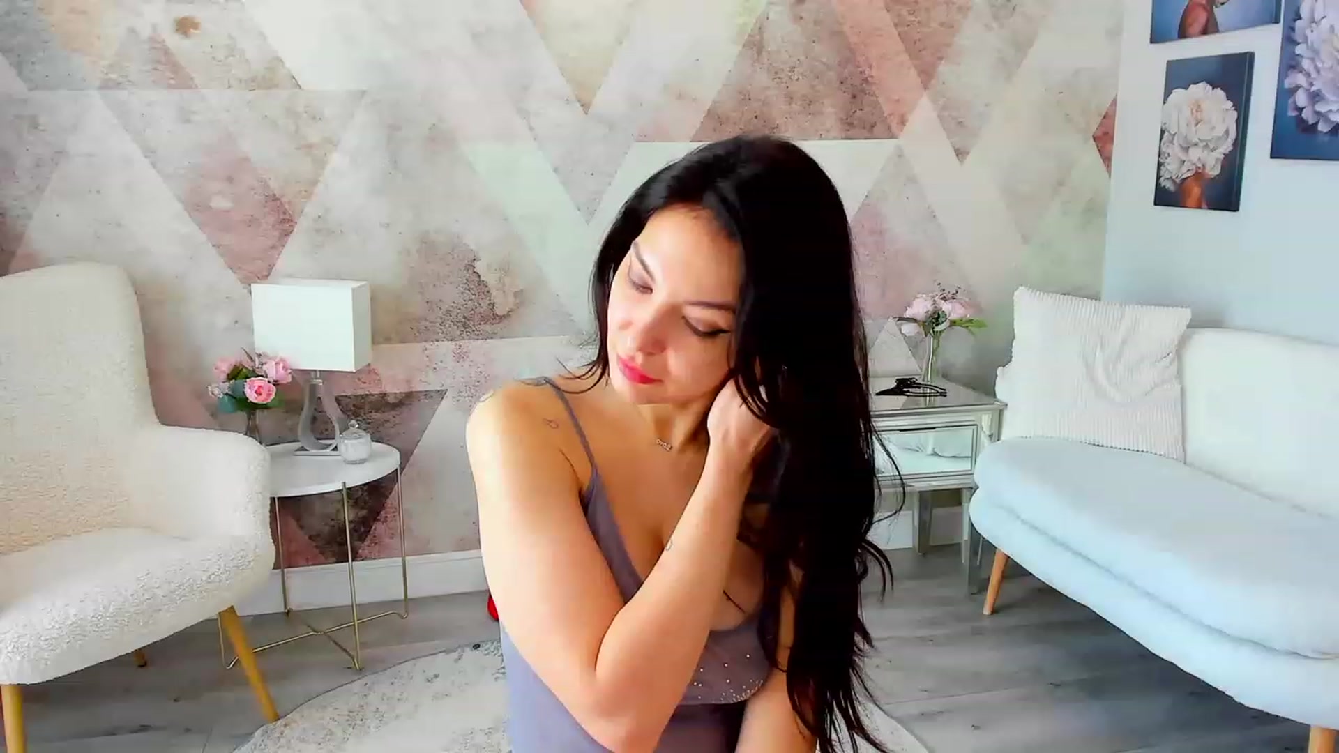 Gallery image thumbnail from Sinner_Angel's myfreecams stream on, 01/30/2023, 09:20 image 20 of 20