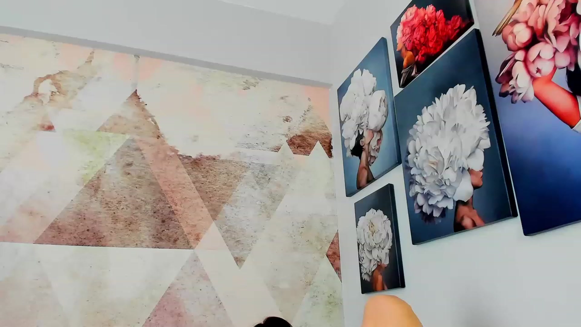 Gallery image thumbnail from Sinner_Angel's myfreecams stream on, 02/06/2023, 09:50 image 19 of 20