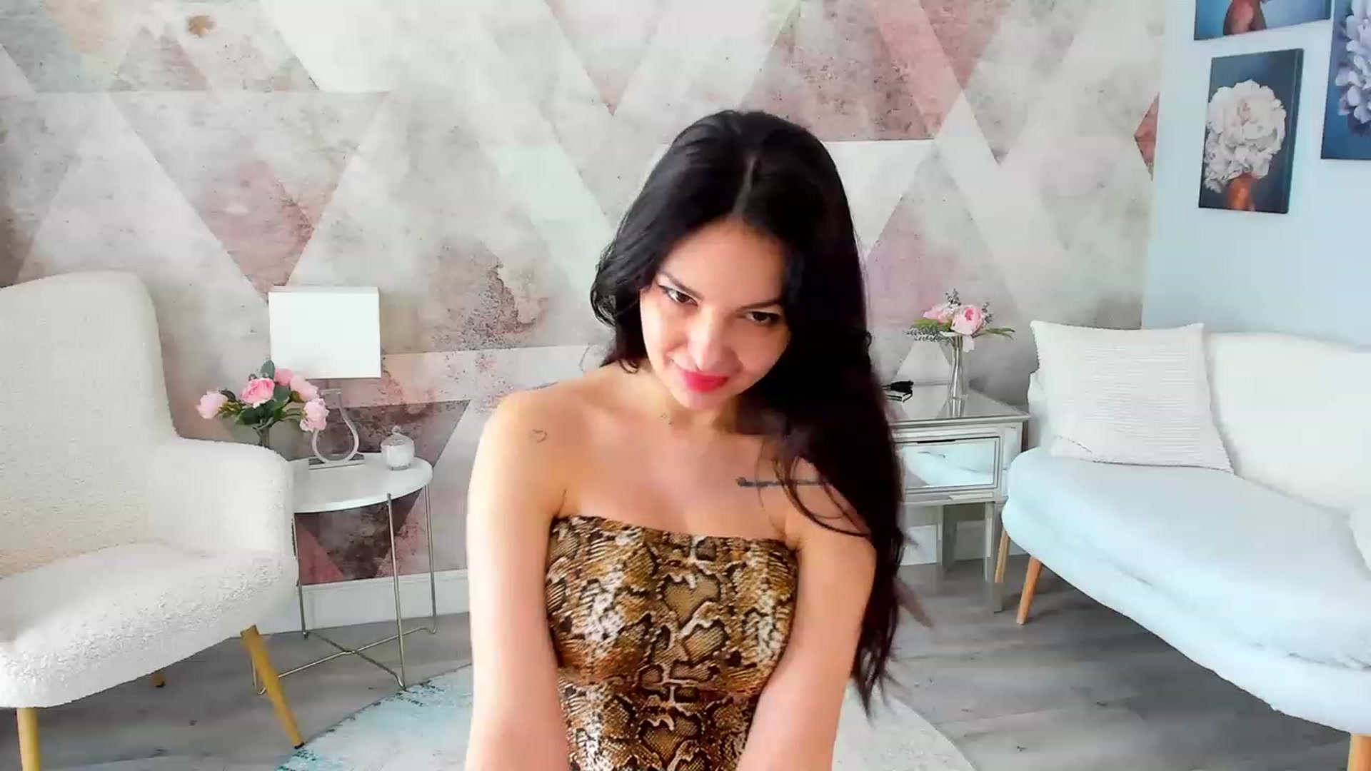 Gallery image thumbnail from Sinner_Angel's myfreecams stream on, 02/20/2023, 10:22 image 11 of 20