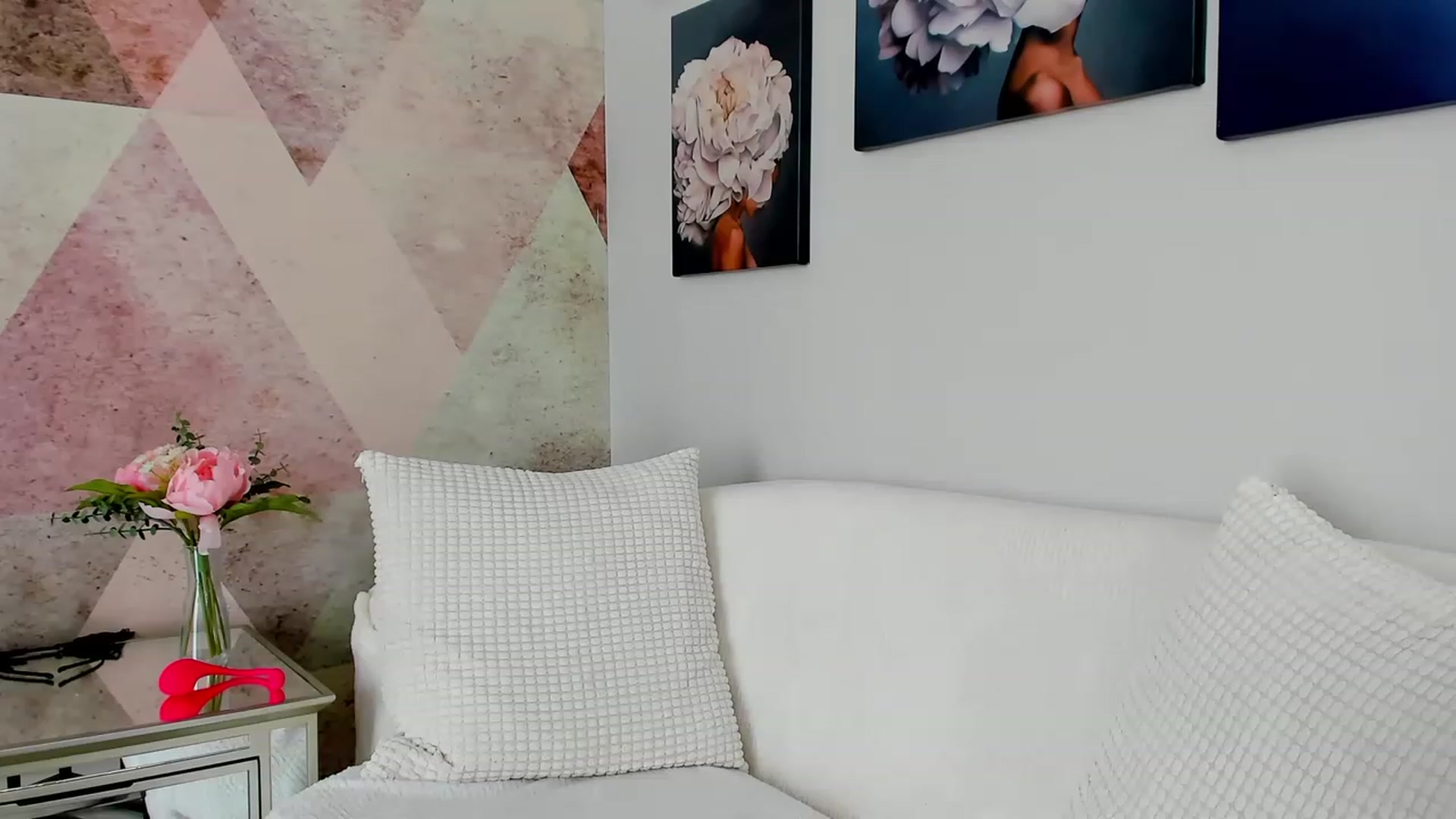 Gallery image thumbnail from Sinner_Angel's myfreecams stream on, 02/22/2023, 11:02 image 19 of 20