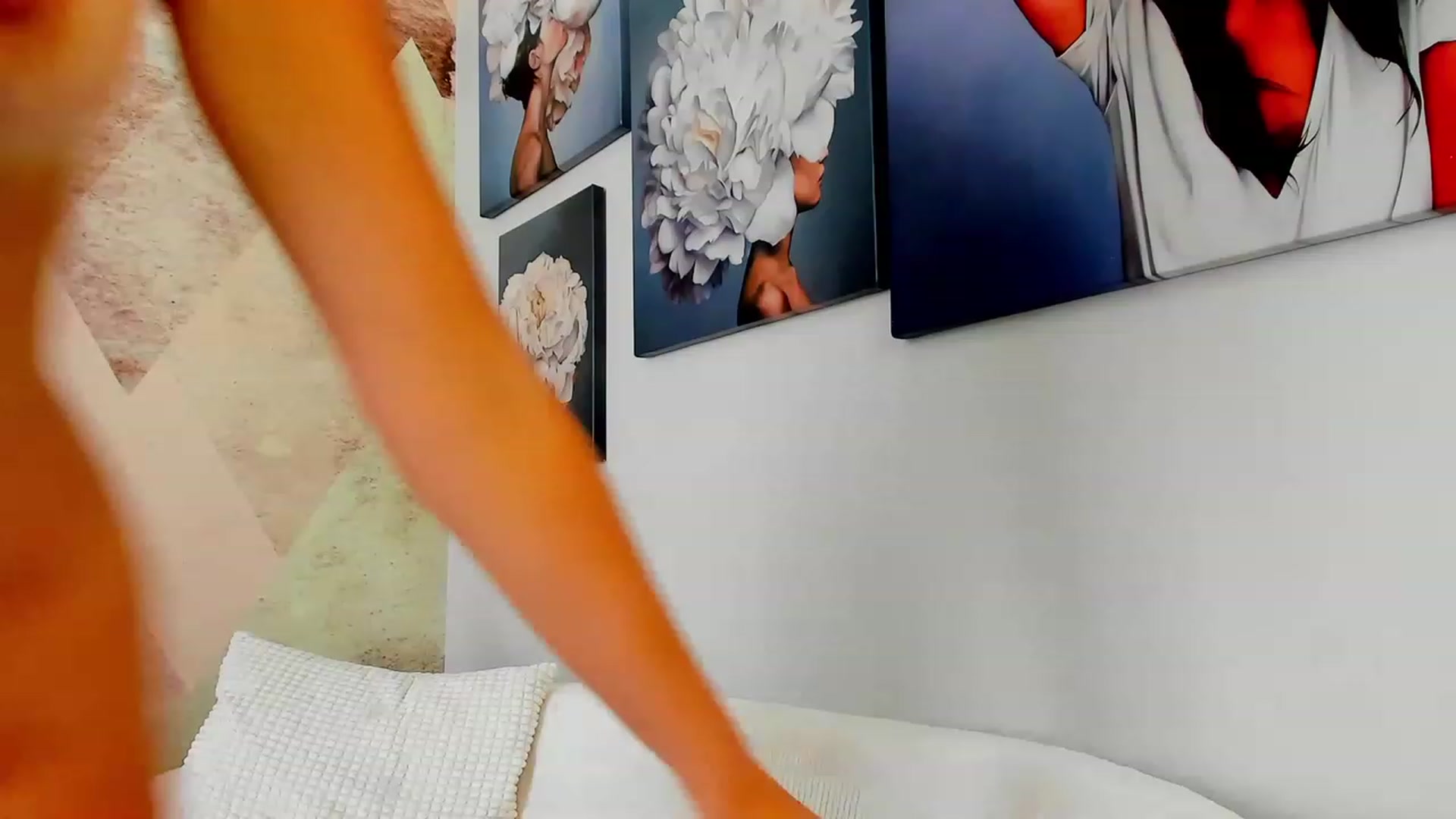 Gallery image thumbnail from Sinner_Angel's myfreecams stream on, 03/24/2023, 10:29 image 1 of 20