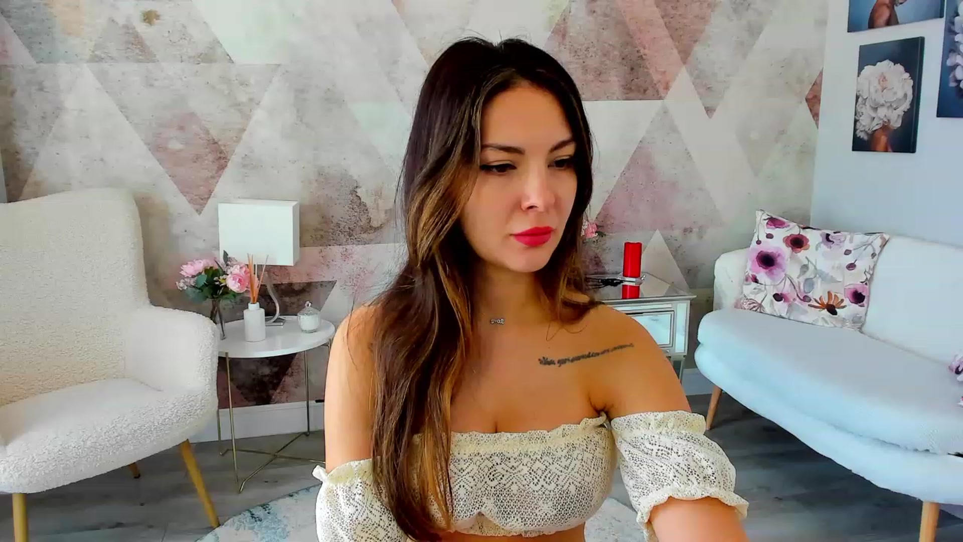 Gallery image thumbnail from Sinner_Angel's myfreecams stream on, 05/10/2023, 07:38 image 6 of 20