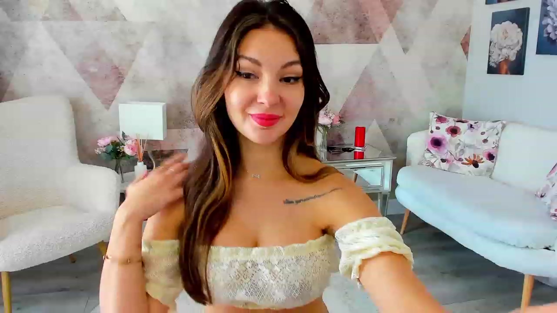 Gallery image thumbnail from Sinner_Angel's myfreecams stream on, 05/10/2023, 08:19 image 12 of 20