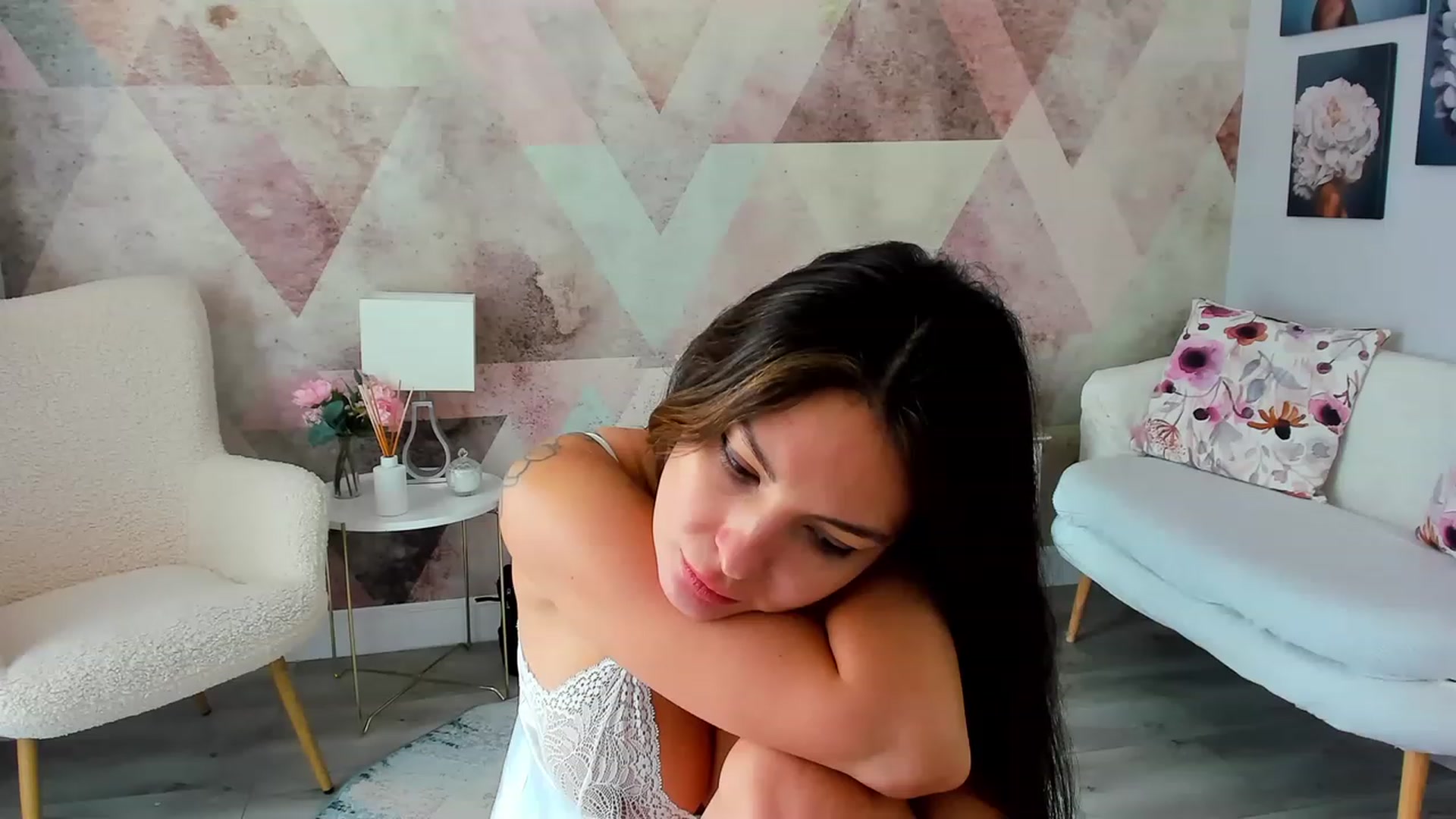 Gallery image thumbnail from Sinner_Angel's myfreecams stream on, 05/15/2023, 10:00 image 17 of 20
