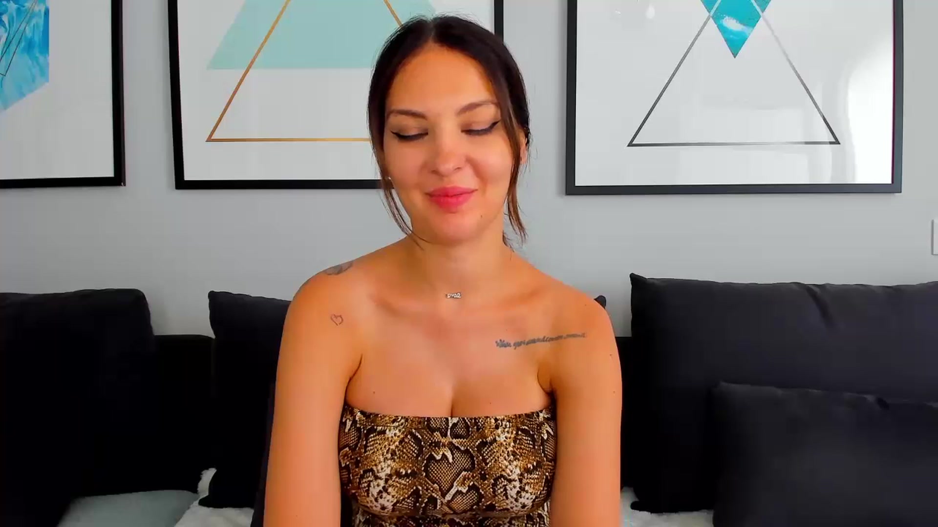 Gallery image thumbnail from Sinner_Angel's myfreecams stream on, 07/19/2023, 09:21 image 16 of 20