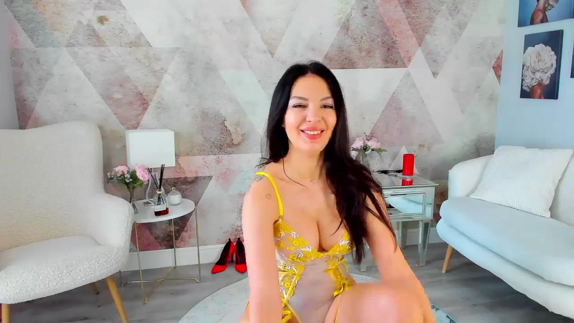 Gallery image thumbnail from Sinner_Angel's myfreecams stream on, 12/11/2023, 08:08 image 3 of 20