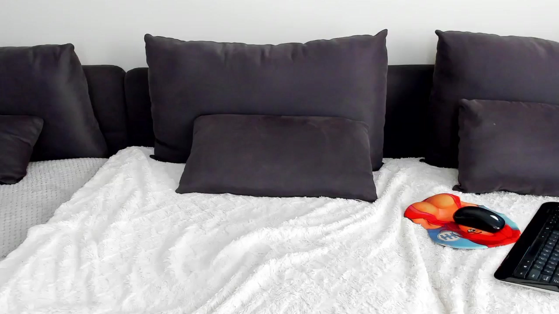 Gallery image thumbnail from Sinner_Angel's myfreecams stream on, 04/11/2024, 09:05 image 6 of 20