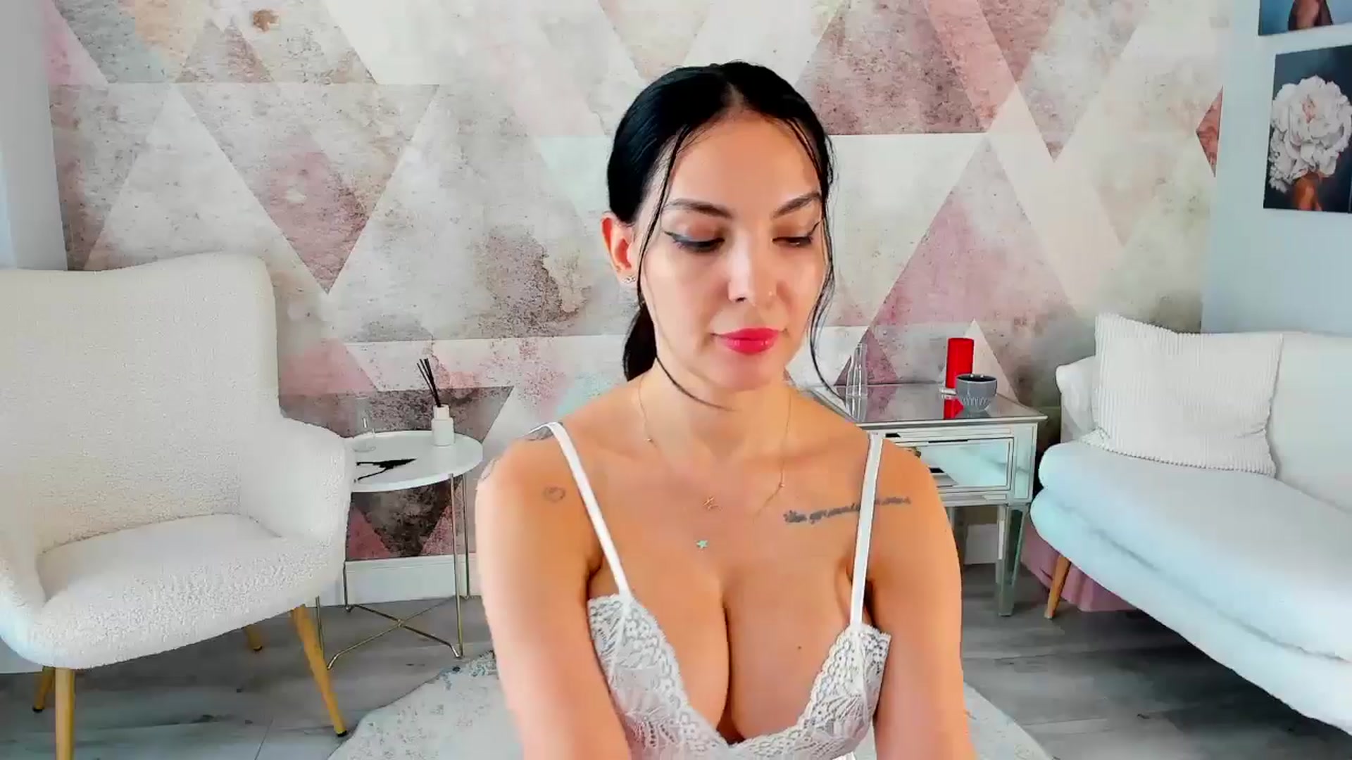 Gallery image thumbnail from Sinner_Angel's myfreecams stream on, 06/06/2024, 10:40 image 8 of 20