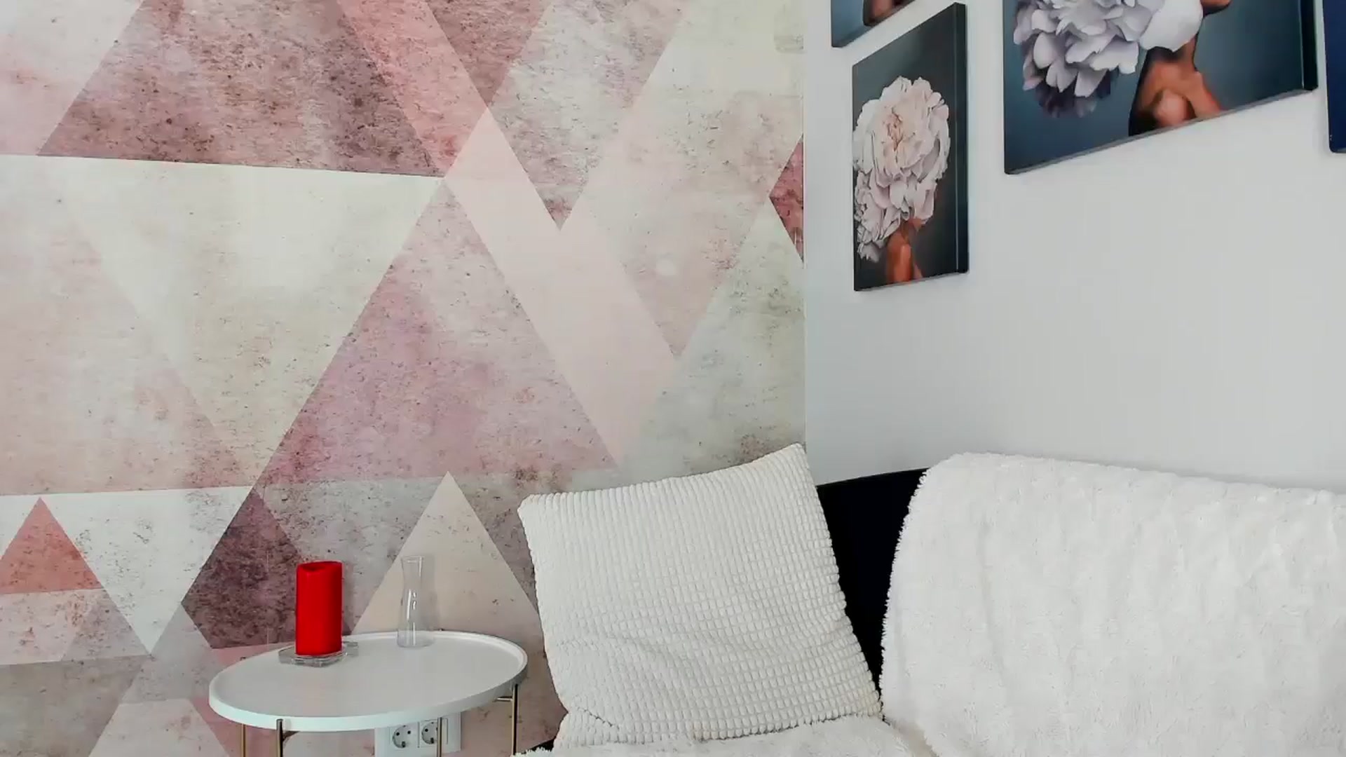 Gallery image thumbnail from Sinner_Angel's myfreecams stream on, 08/10/2024, 07:59 image 1 of 20