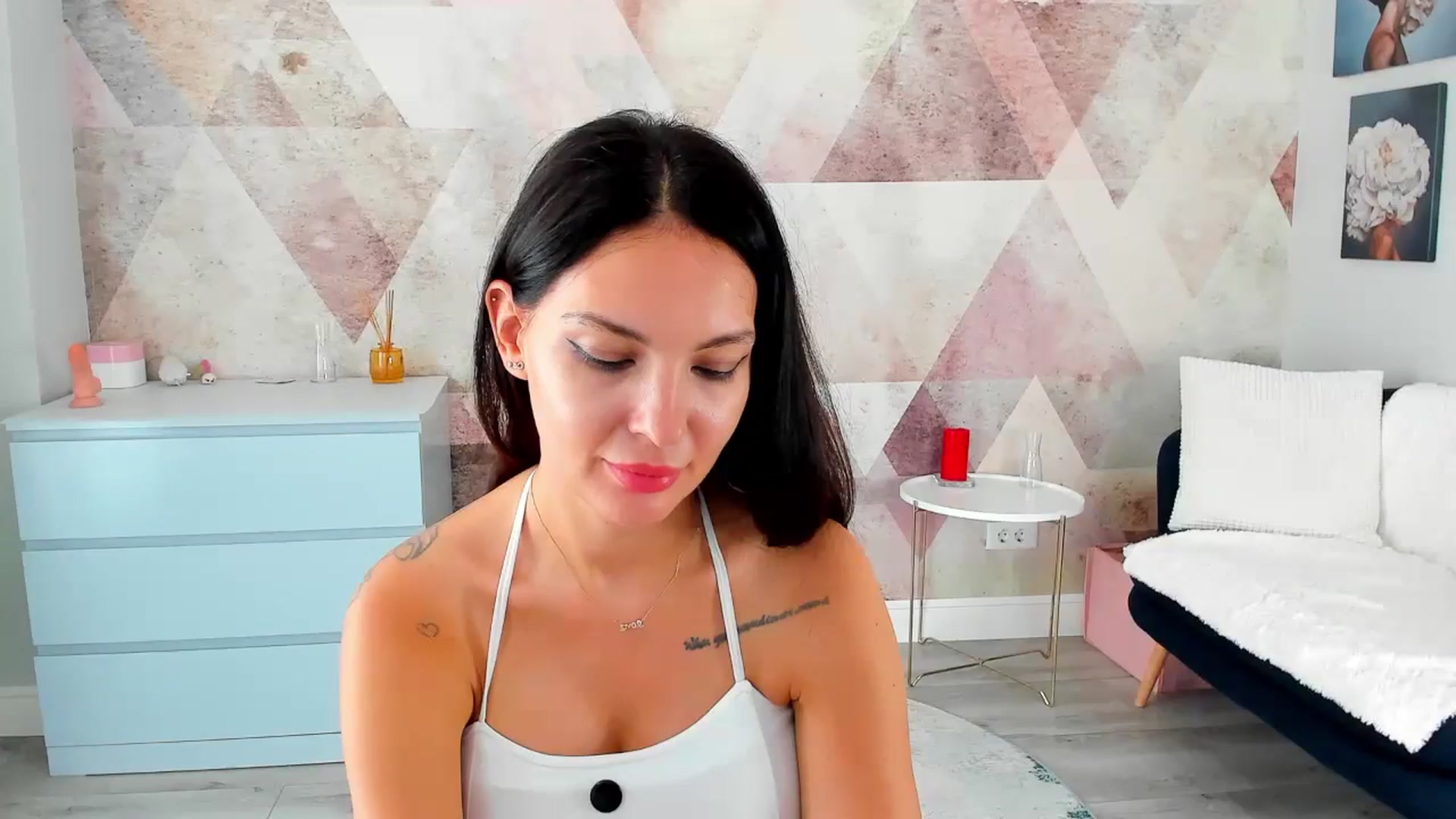 Gallery image thumbnail from Sinner_Angel's myfreecams stream on, 08/26/2024, 09:52 image 10 of 20