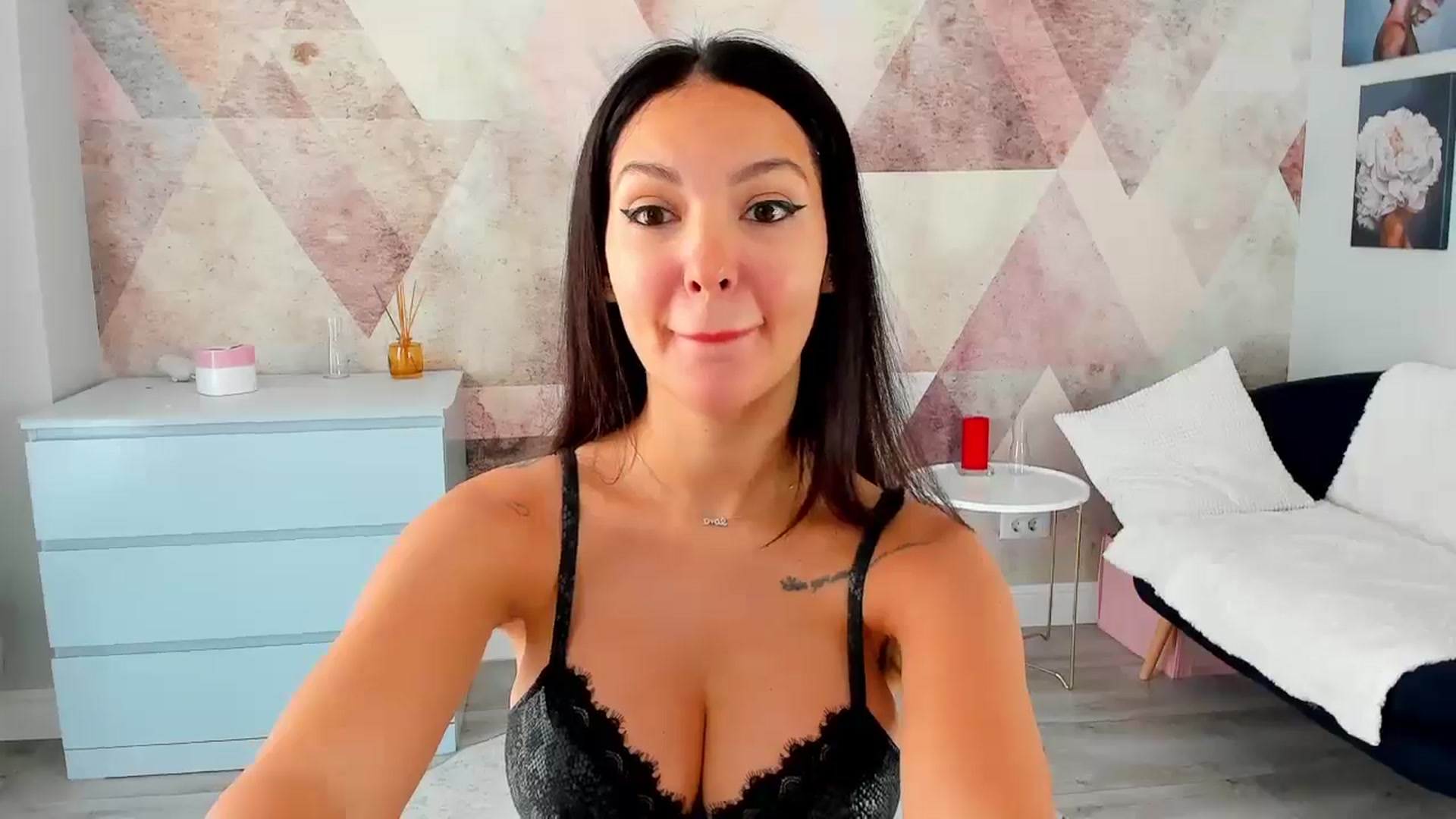 Gallery image thumbnail from Sinner_Angel's myfreecams stream on, 09/21/2024, 08:27 image 4 of 20