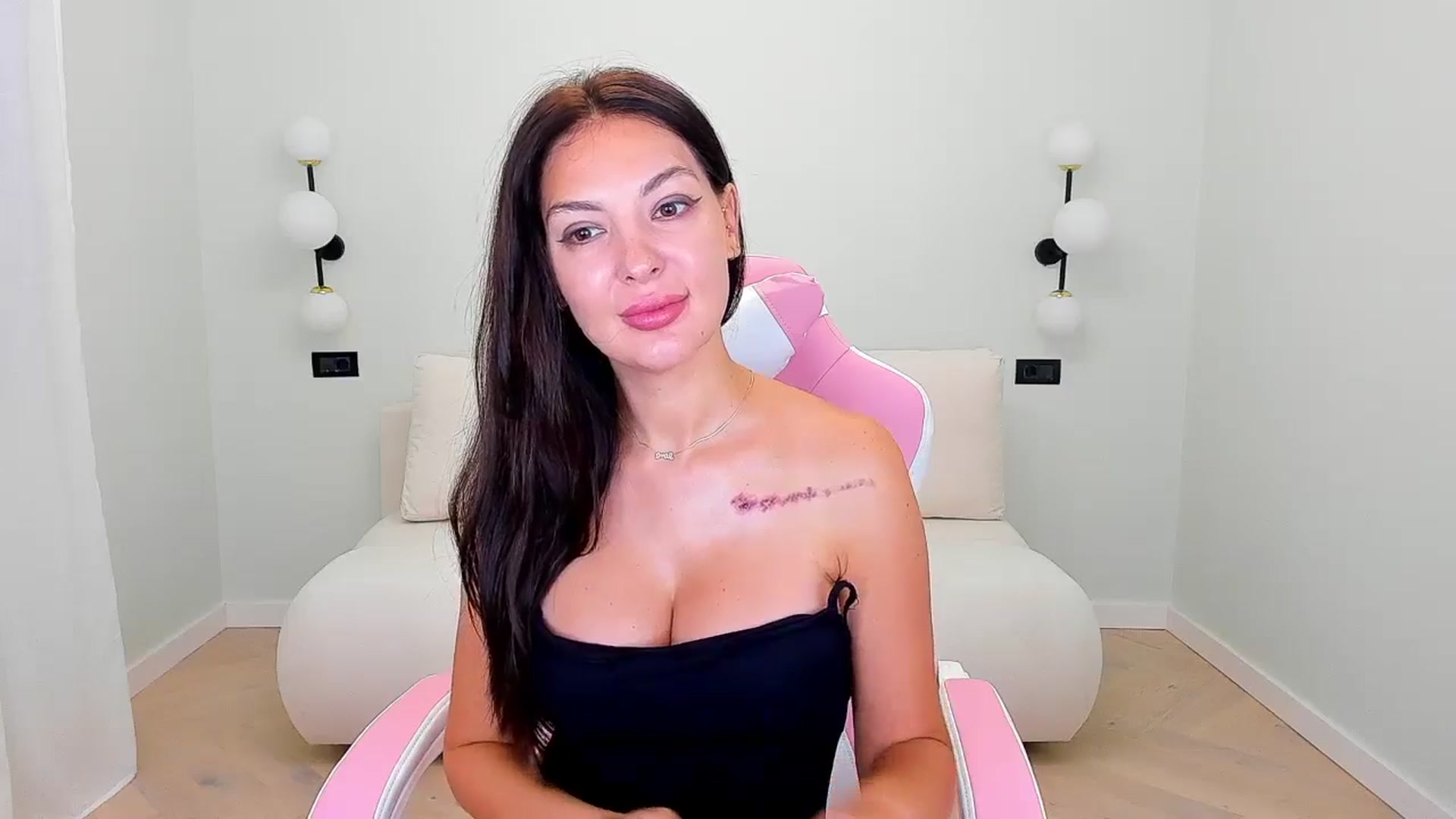 Gallery image thumbnail from Sinner_Angel's myfreecams stream on, 09/02/2025, 07:41 image 16 of 20