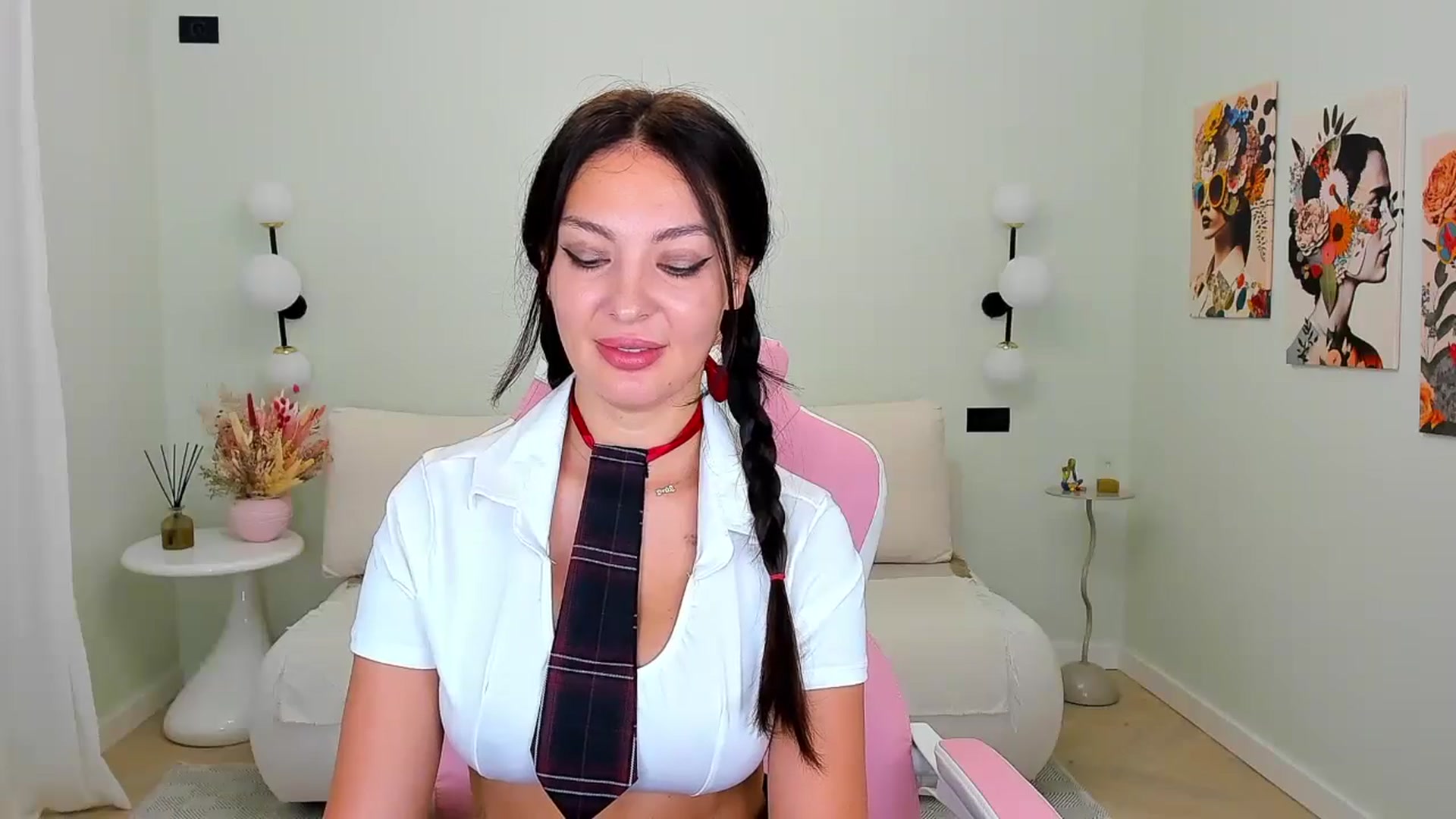Gallery image thumbnail from Sinner_Angel's myfreecams stream on, 09/26/2025, 07:14 image 7 of 20