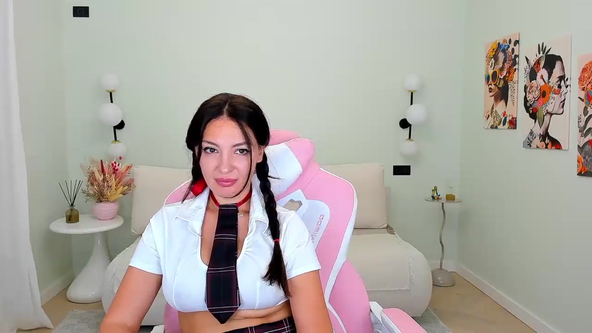 Gallery image thumbnail from Sinner_Angel's myfreecams stream on, 09/26/2025, 07:14 image 6 of 20