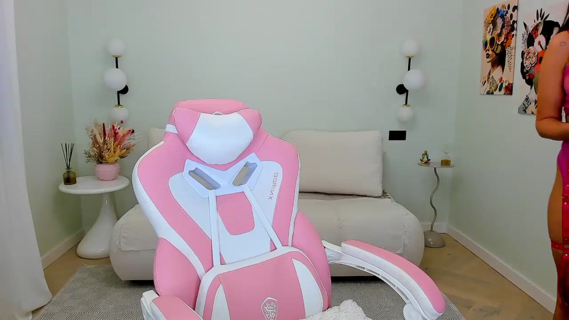 Gallery image thumbnail from Sinner_Angel's myfreecams stream on, 10/07/2025, 08:41 image 19 of 20