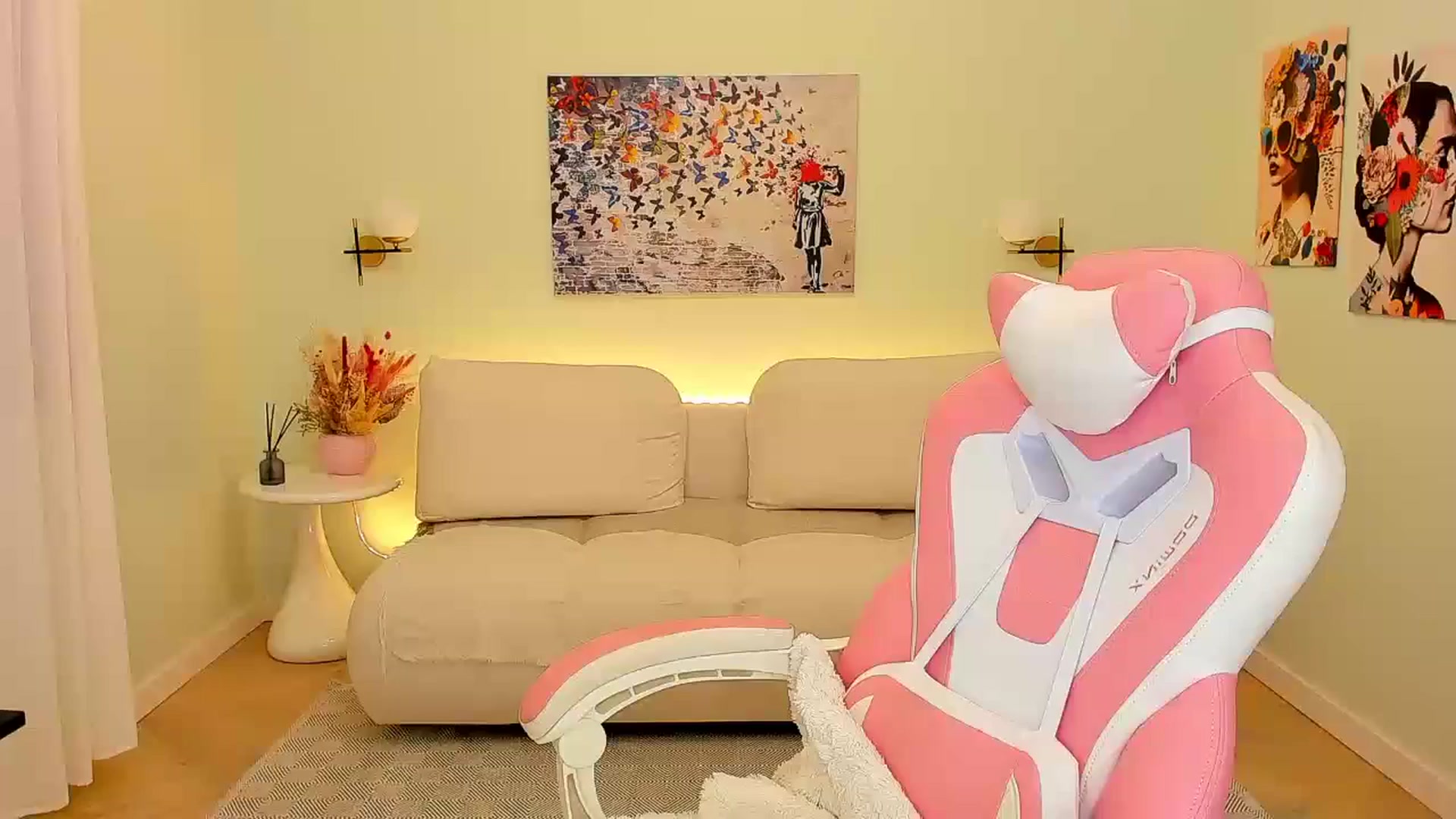 Gallery image thumbnail from Sinner_Angel's myfreecams stream on, 03/06/2026, 07:23 image 16 of 20