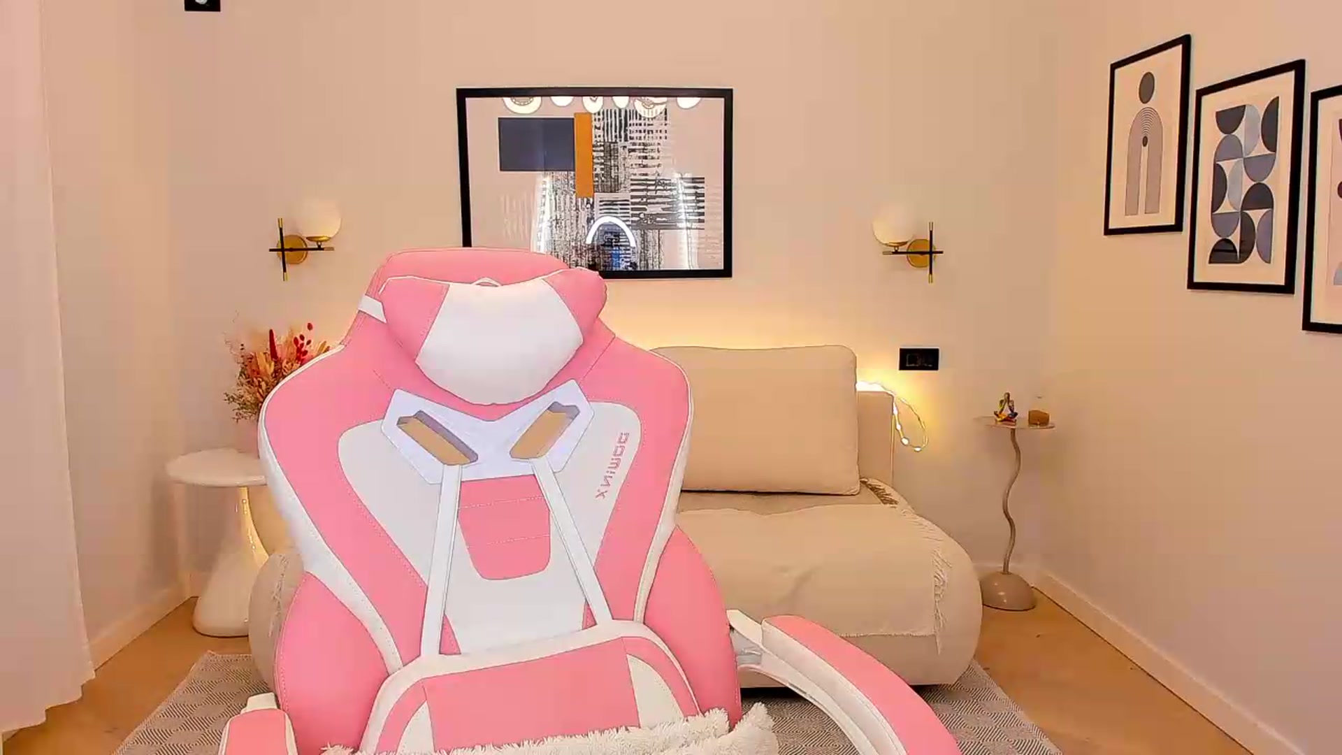 Gallery image thumbnail from Sinner_Angel's myfreecams stream on, 05/13/2026, 06:59 image 3 of 20