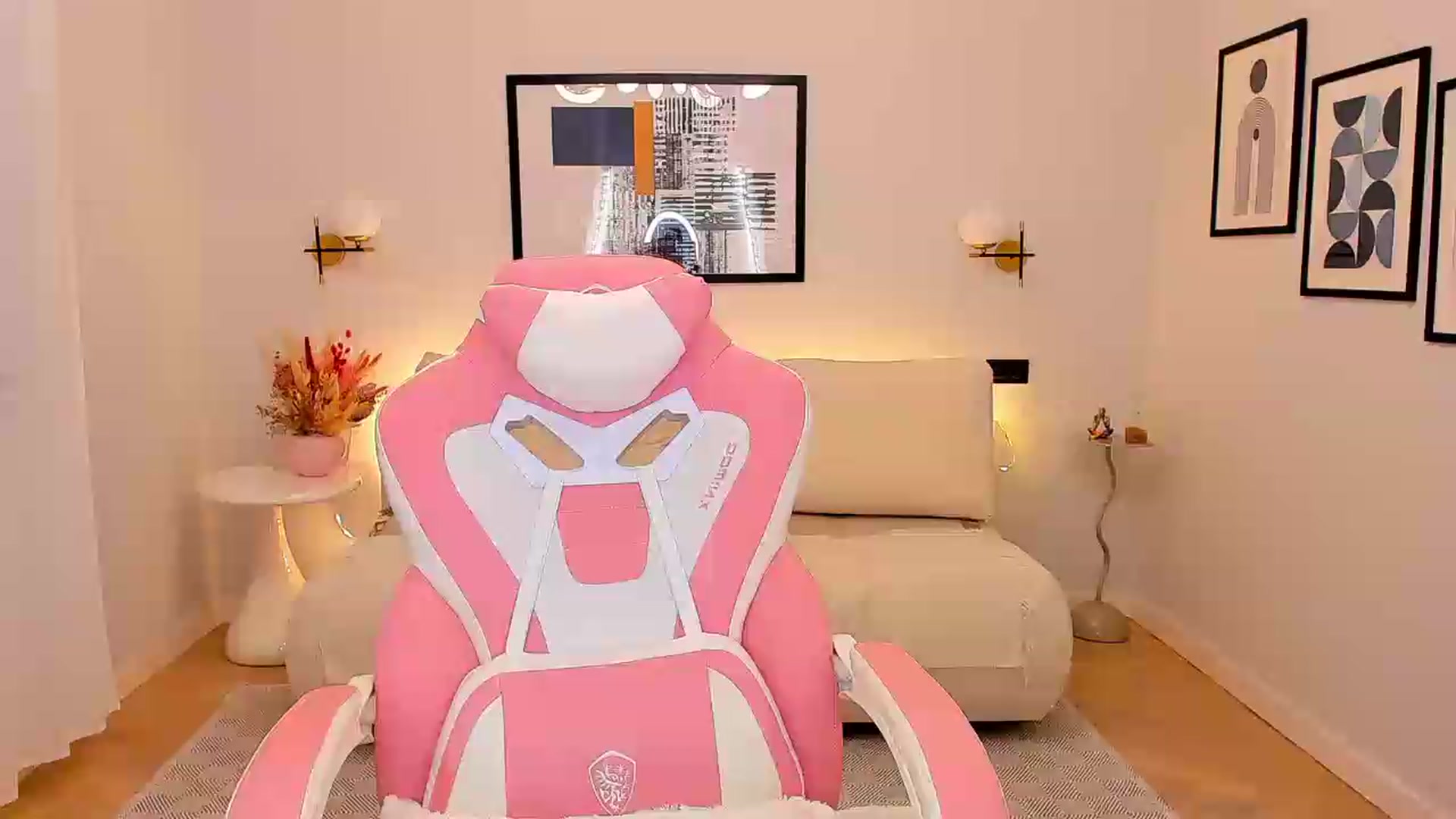 Gallery image thumbnail from Sinner_Angel's myfreecams stream on, 05/15/2026, 06:41 image 19 of 20